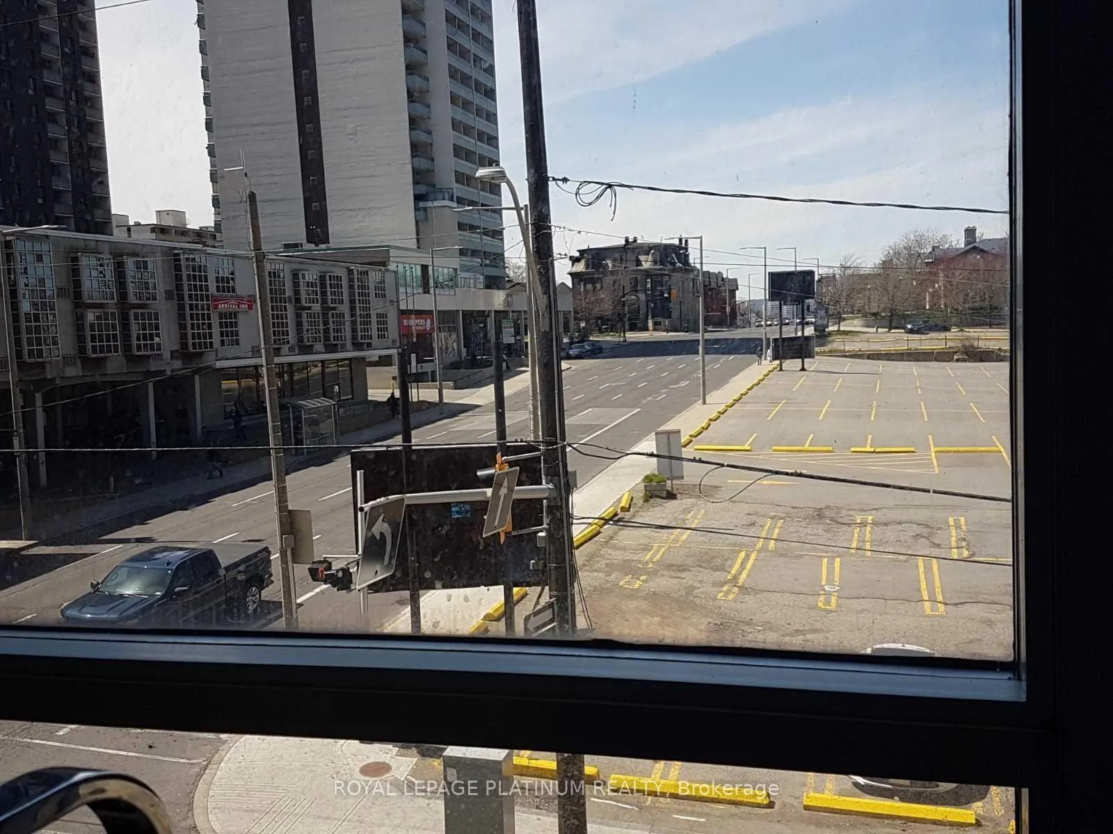 Photo 13 of Unit 303, 150 Main Street W, Hamilton, Central — HOMEH