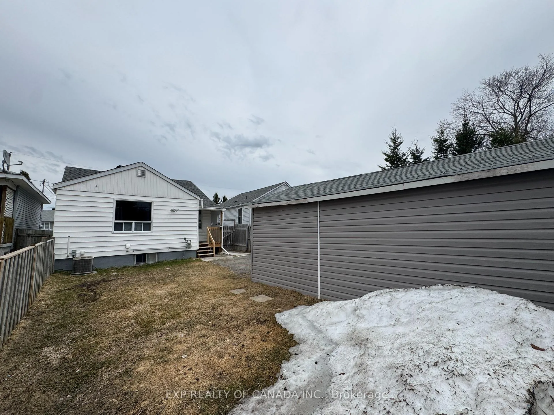 Photo 11 of 459 Tamarack Street, Timmins, TNE - Hill District — HOMEH