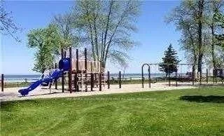Photo 9 of 745 Third Avenue, Georgina, Historic Lakeshore Communities — HOMEH