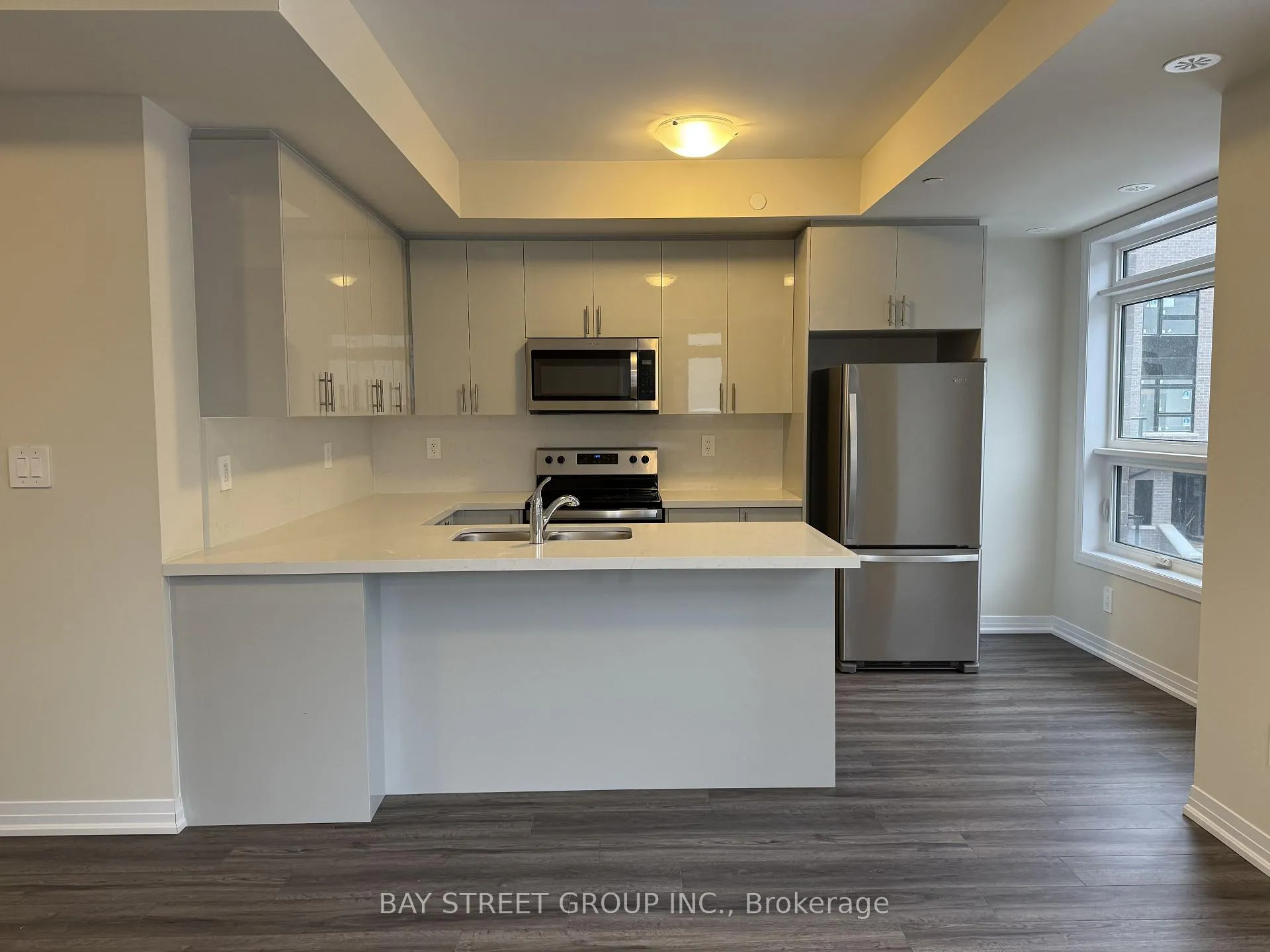 Photo 1 of Unit 102, 1585 Rose Way, Milton, Cobban — HOMEH