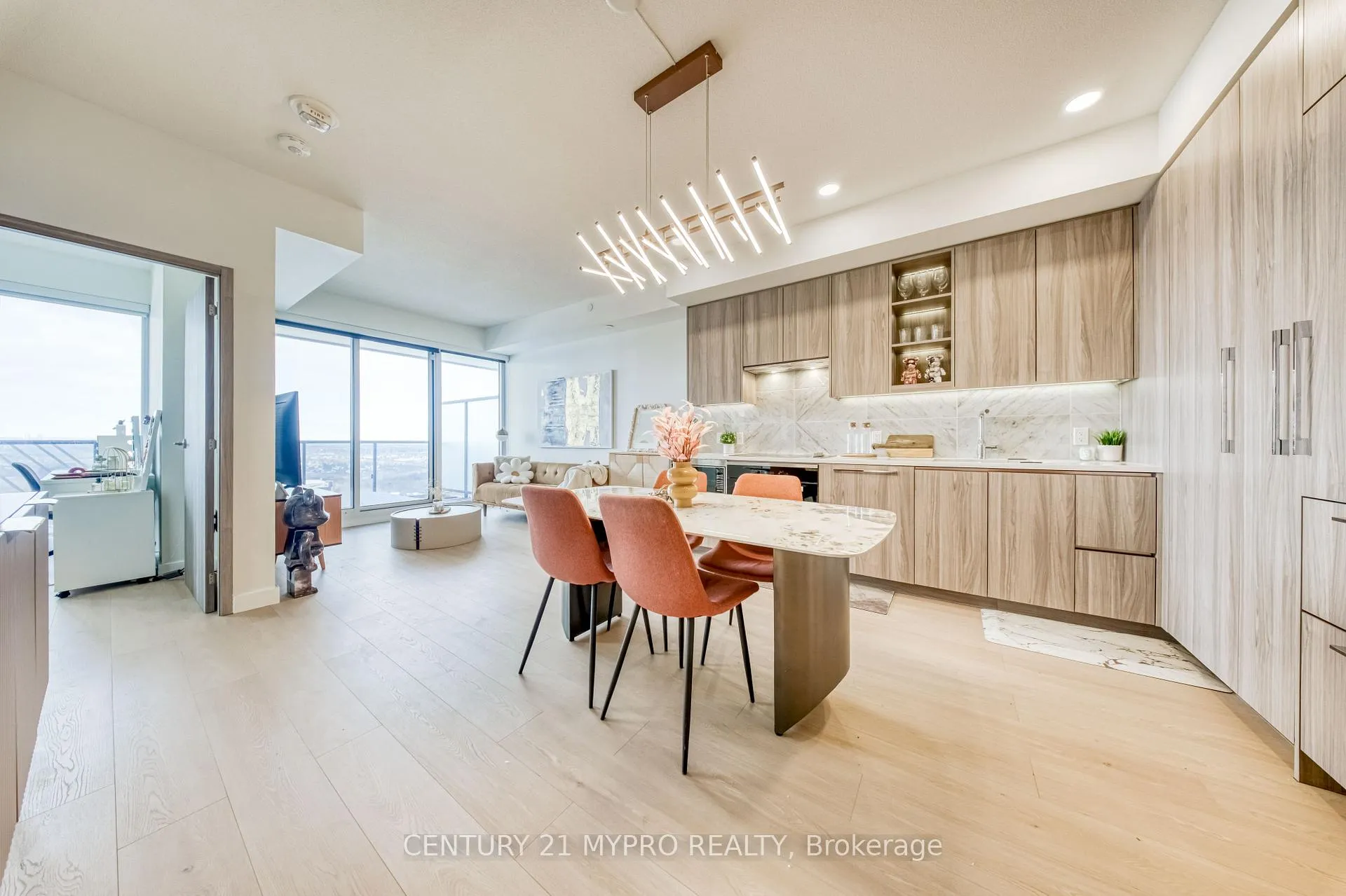 Photo 1 of Unit 3907, 95 McMahon Drive, North York, Bayview Village — HOMEH