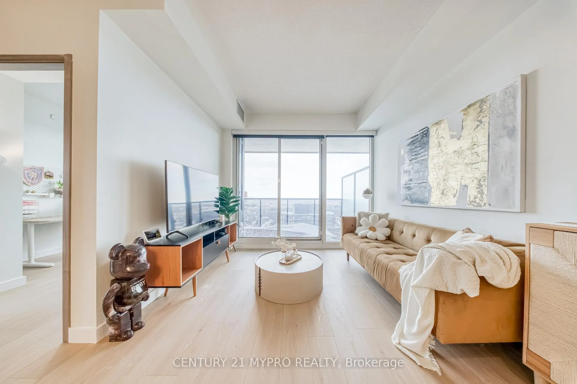 Photo 11 of Unit 3907, 95 McMahon Drive, North York, Bayview Village — HOMEH