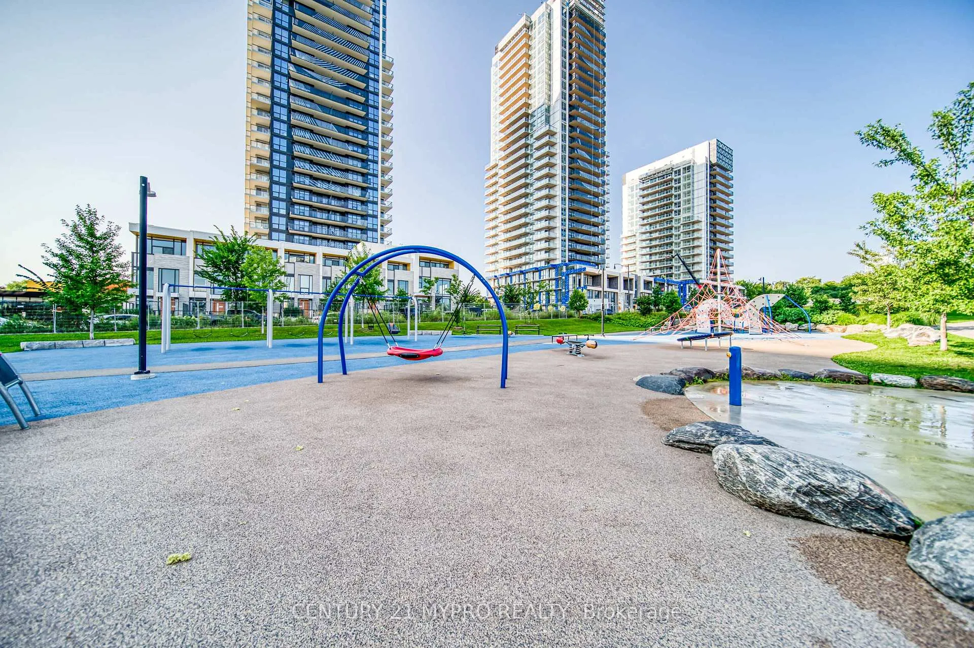 Photo 35 of Unit 3907, 95 McMahon Drive, North York, Bayview Village — HOMEH