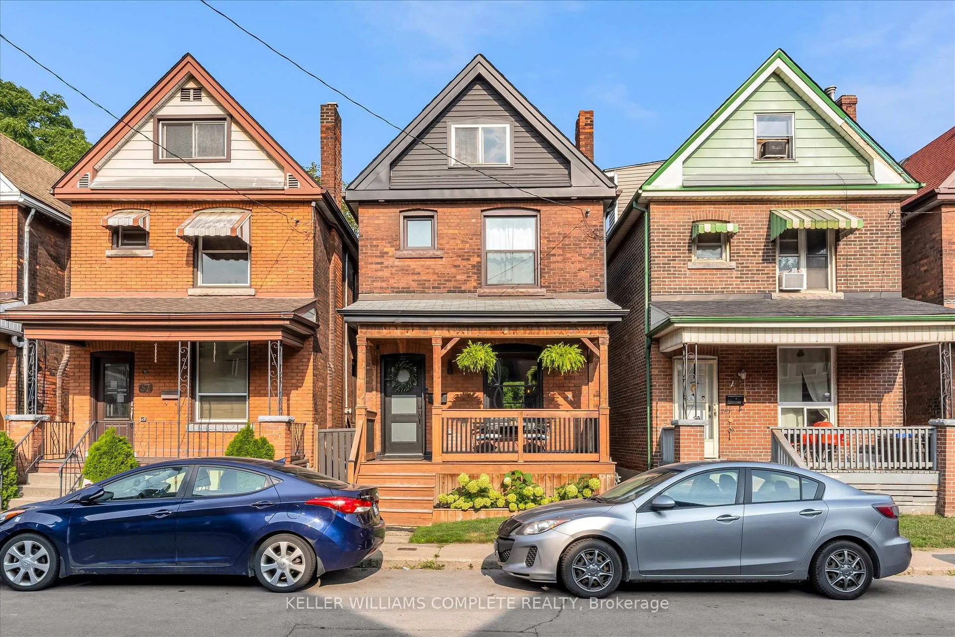 Photo 3 of 39 Fairleigh Avenue N, Hamilton, Gibson — HOMEH