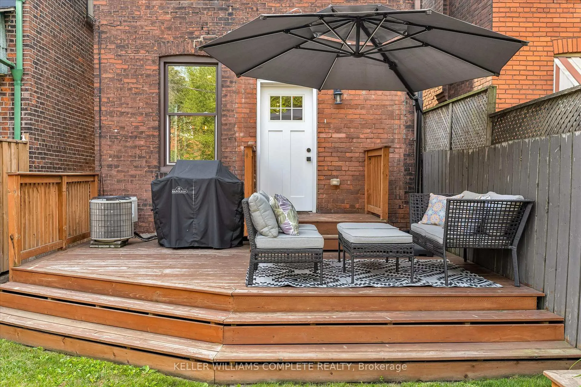 Photo 30 of 39 Fairleigh Avenue N, Hamilton, Gibson — HOMEH