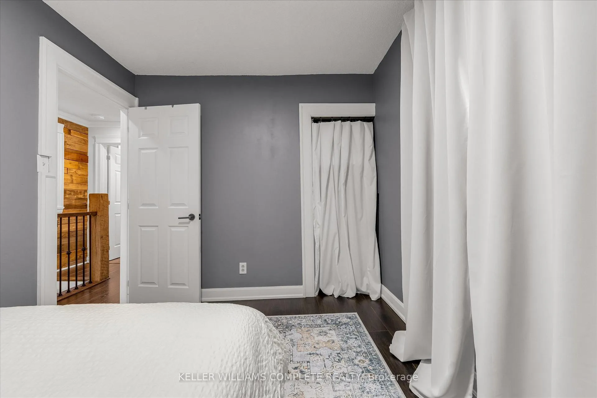 Photo 21 of 39 Fairleigh Avenue N, Hamilton, Gibson — HOMEH