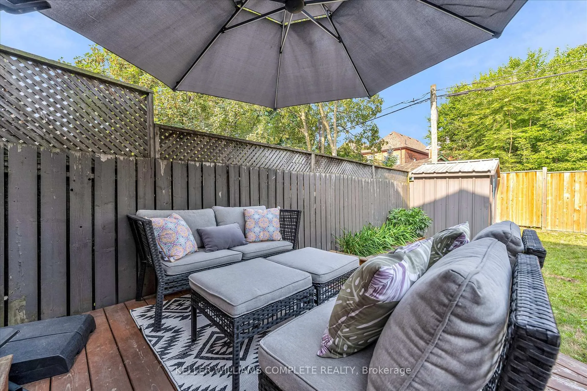 Photo 25 of 39 Fairleigh Avenue N, Hamilton, Gibson — HOMEH