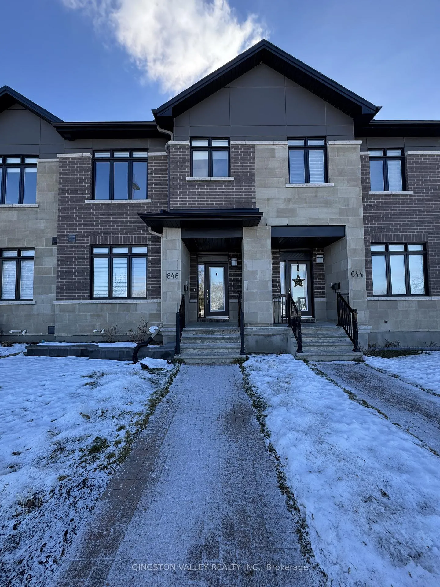 Photo 1 of 646 Mikinak Road, Ottawa, CFB Rockcliffe and Area — HOMEH