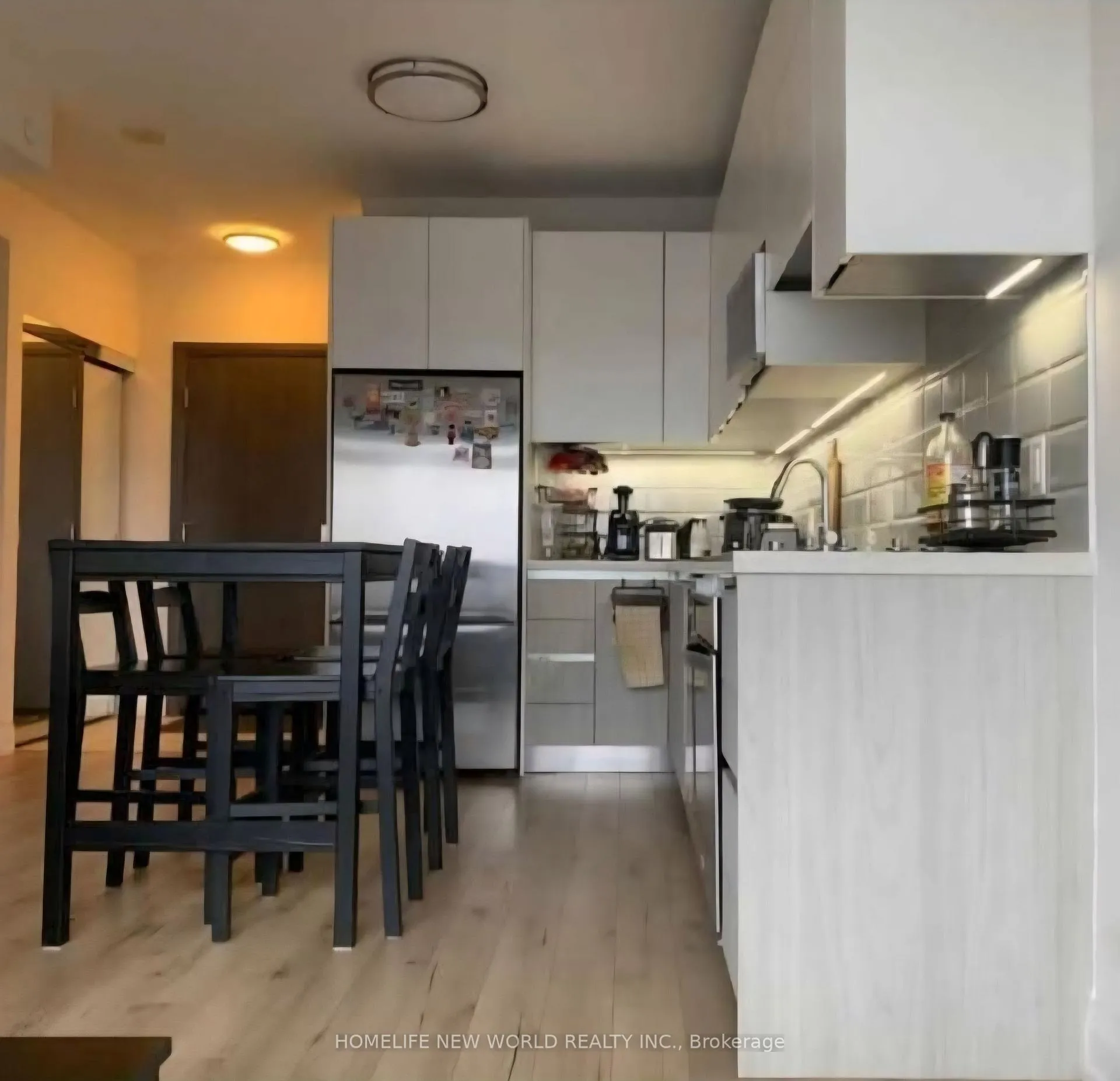 Photo 3 of Unit 719, 25 Water Walk Drive, Markham, Unionville — HOMEH