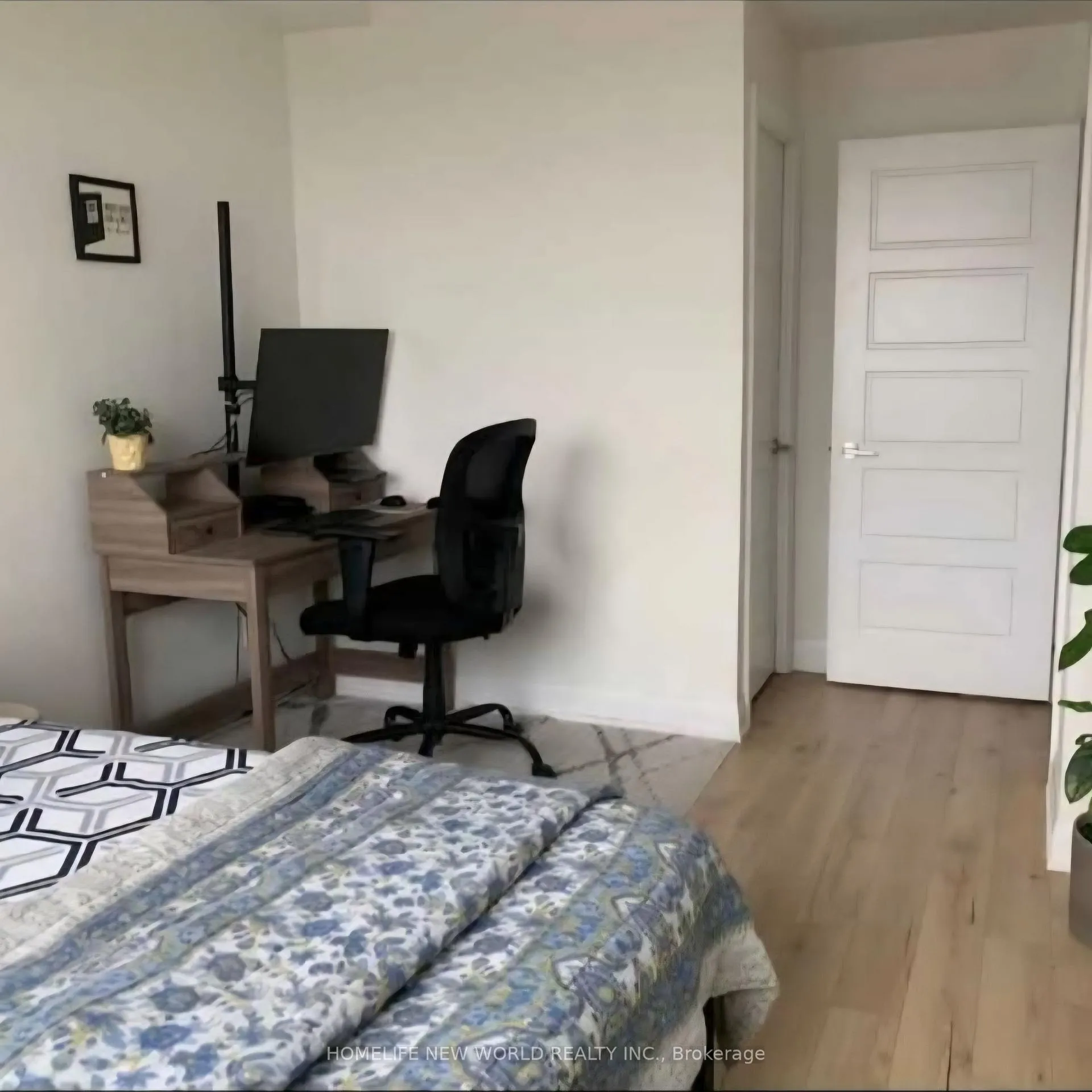 Photo 6 of Unit 719, 25 Water Walk Drive, Markham, Unionville — HOMEH