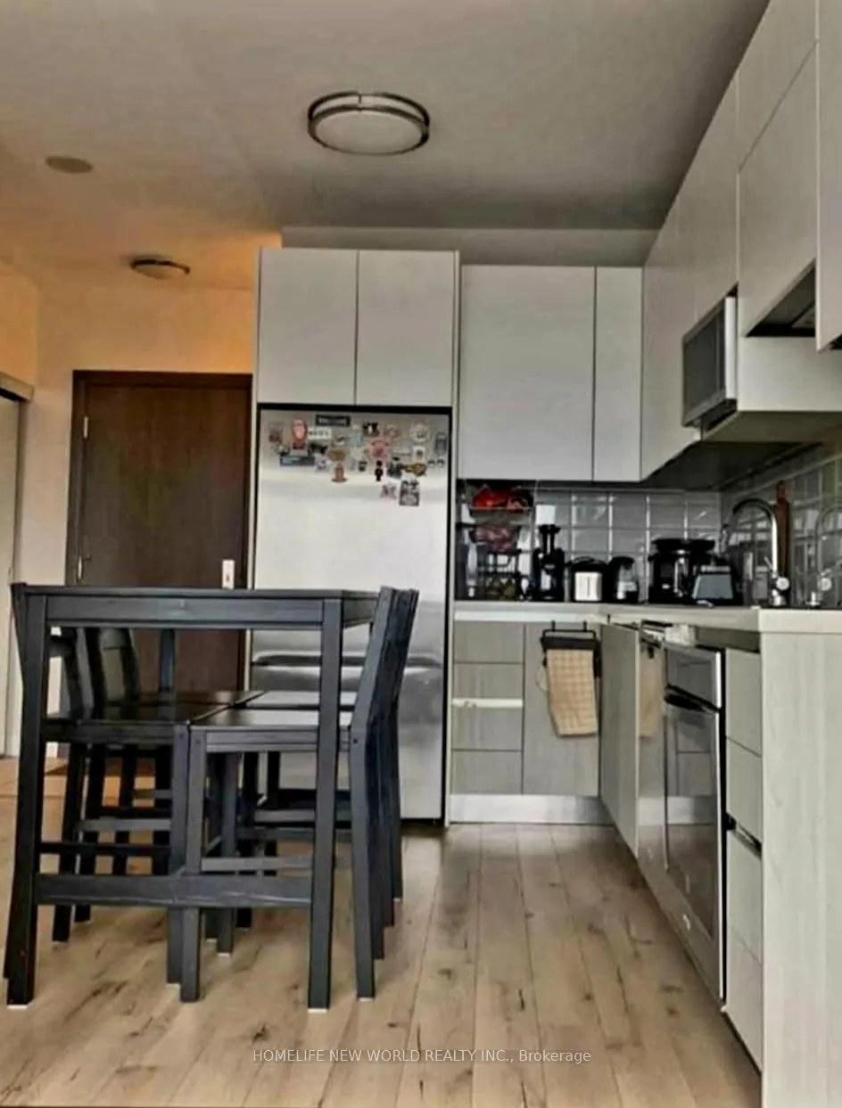 Photo 7 of Unit 719, 25 Water Walk Drive, Markham, Unionville — HOMEH