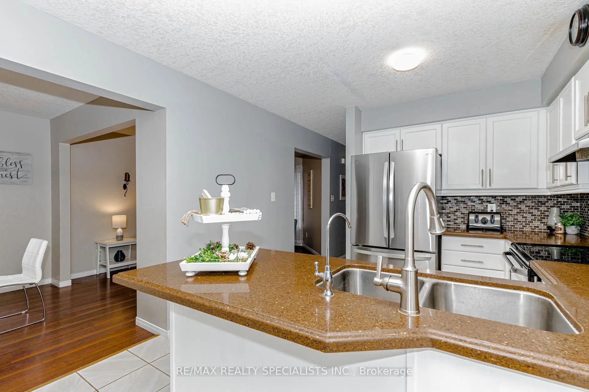Photo 19 of 199 Gatehouse Drive, Cambridge — HOMEH