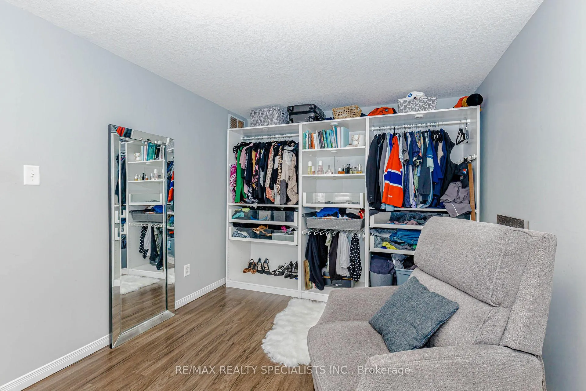 Photo 37 of 199 Gatehouse Drive, Cambridge — HOMEH