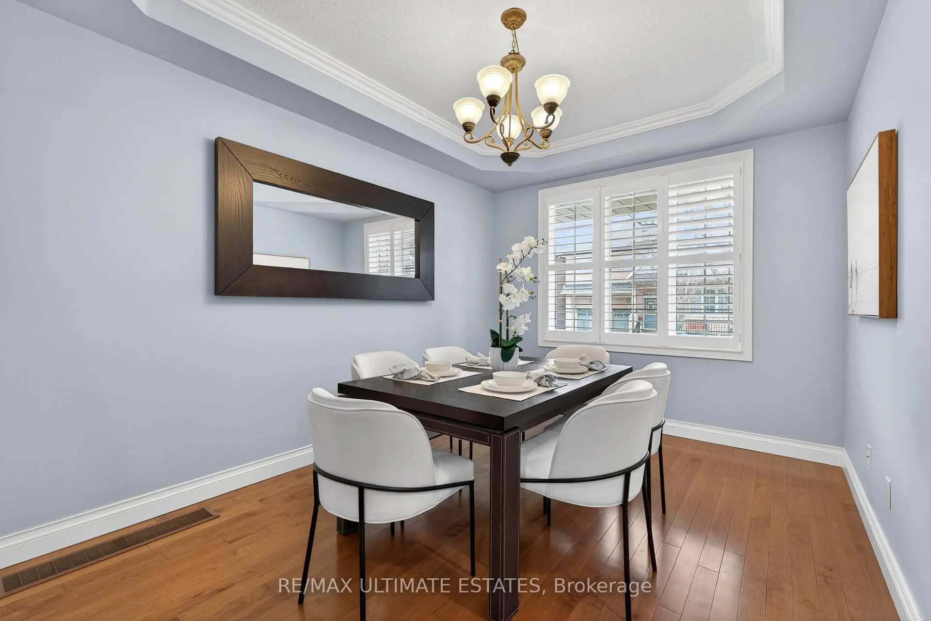 Photo 2 of 29 Lakespring Drive, Markham, Cachet — HOMEH
