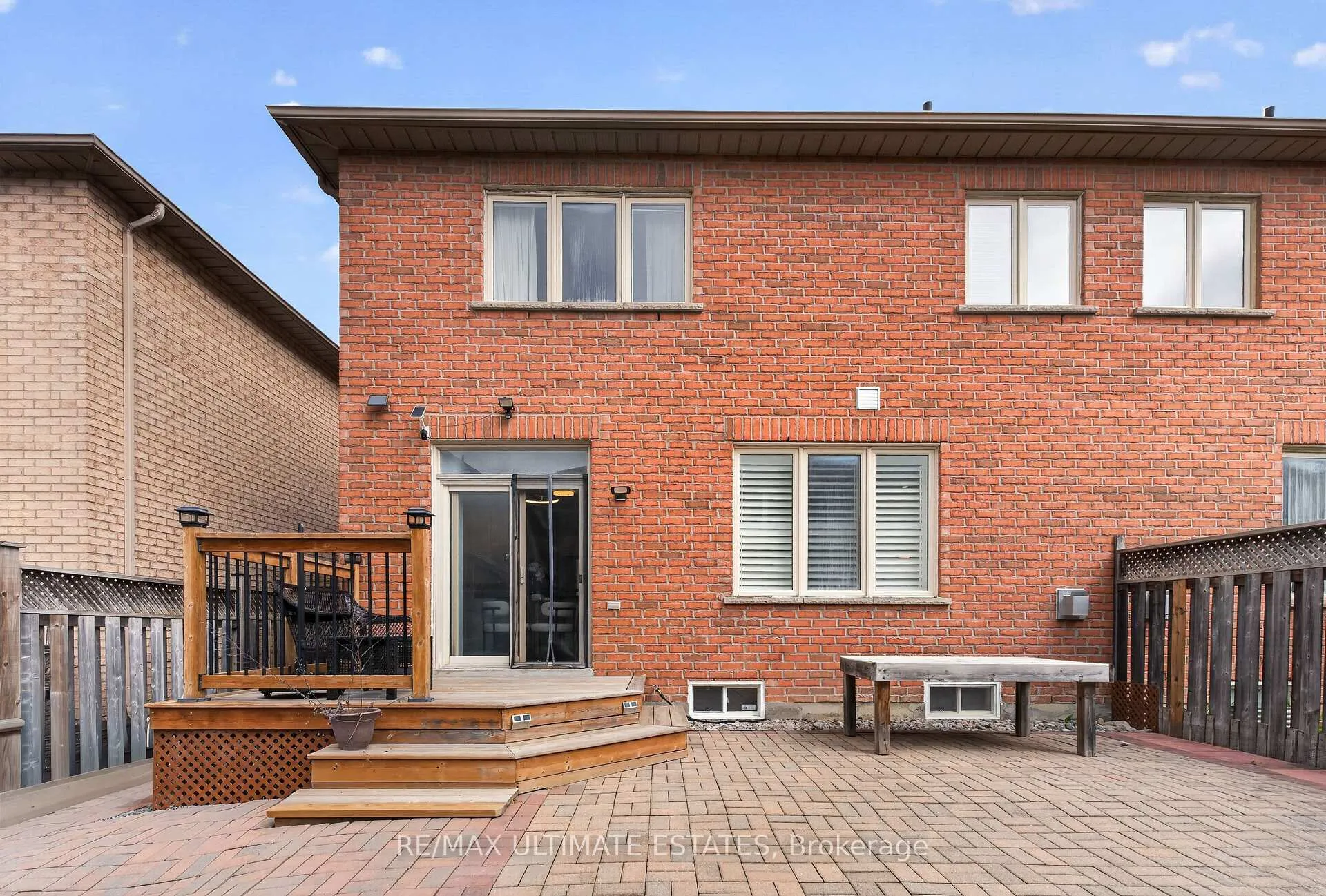 Photo 28 of 29 Lakespring Drive, Markham, Cachet — HOMEH
