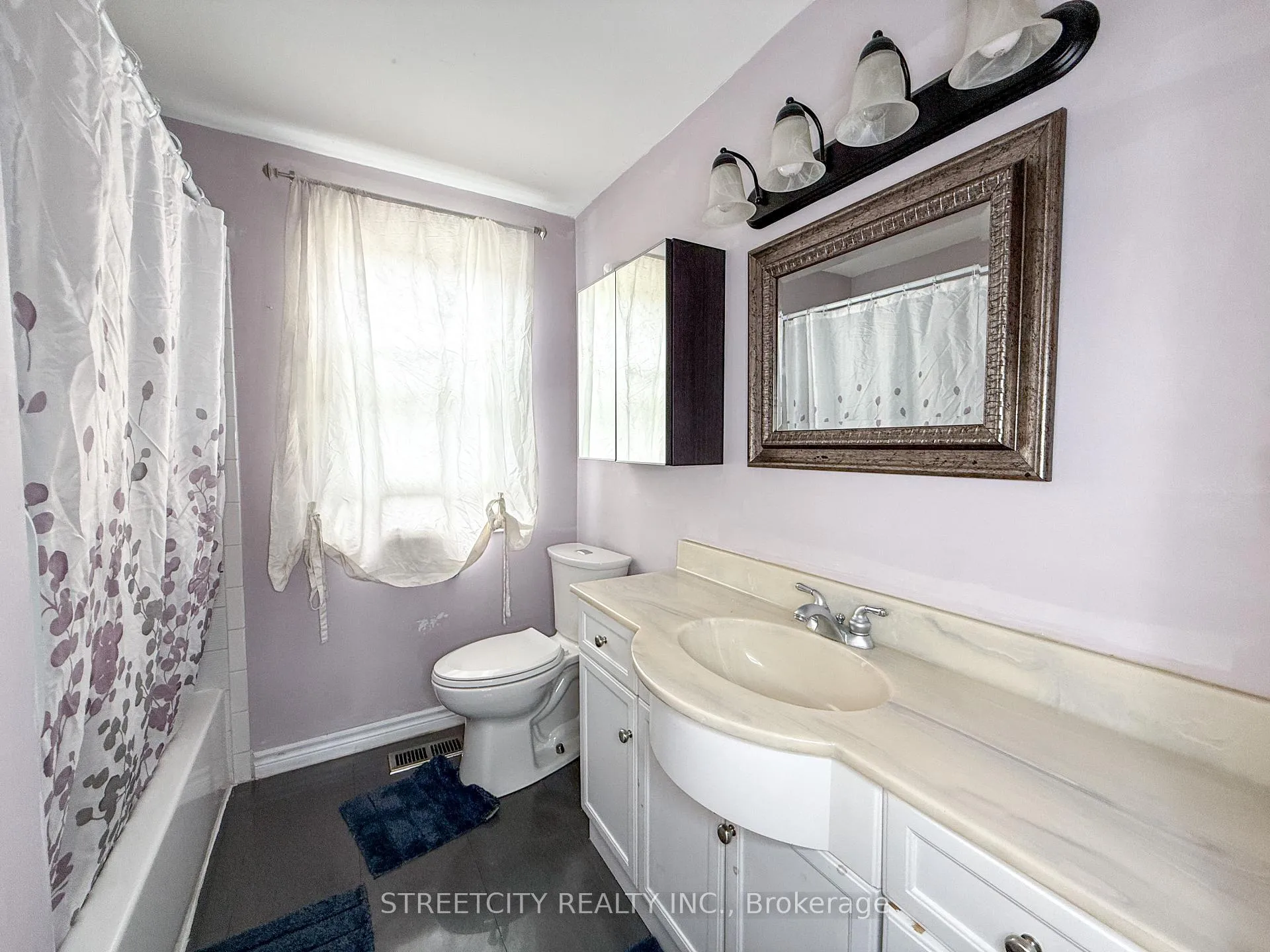 Photo 14 of 1508 Len Avenue, Sarnia — HOMEH