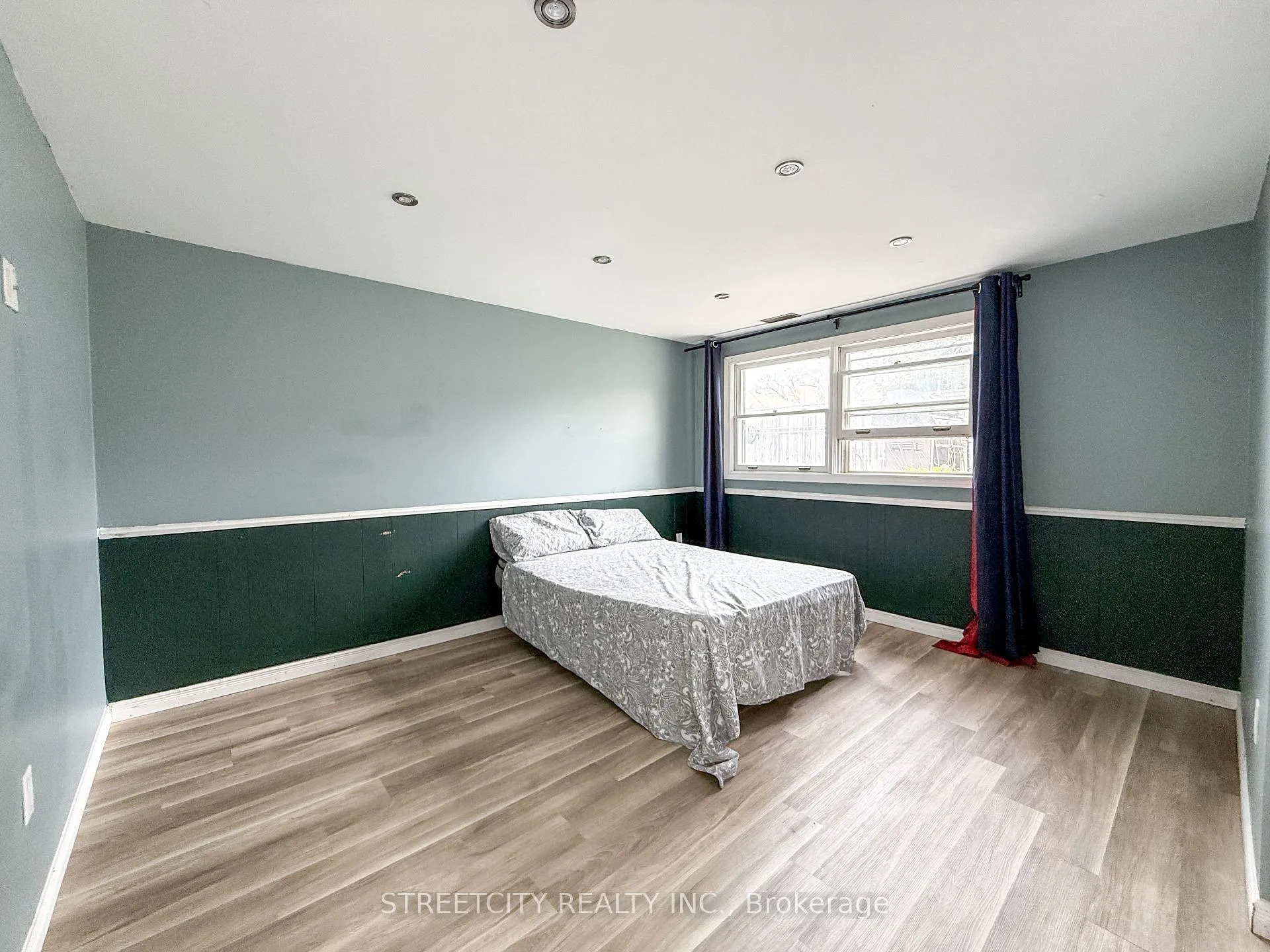 Photo 17 of 1508 Len Avenue, Sarnia — HOMEH