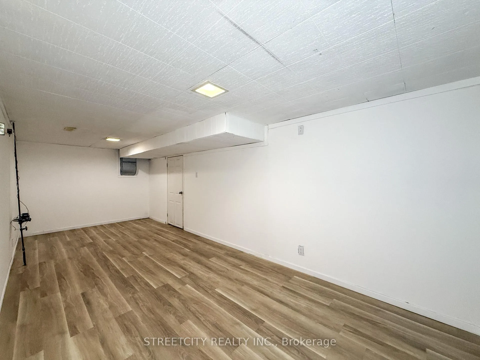 Photo 21 of 1508 Len Avenue, Sarnia — HOMEH