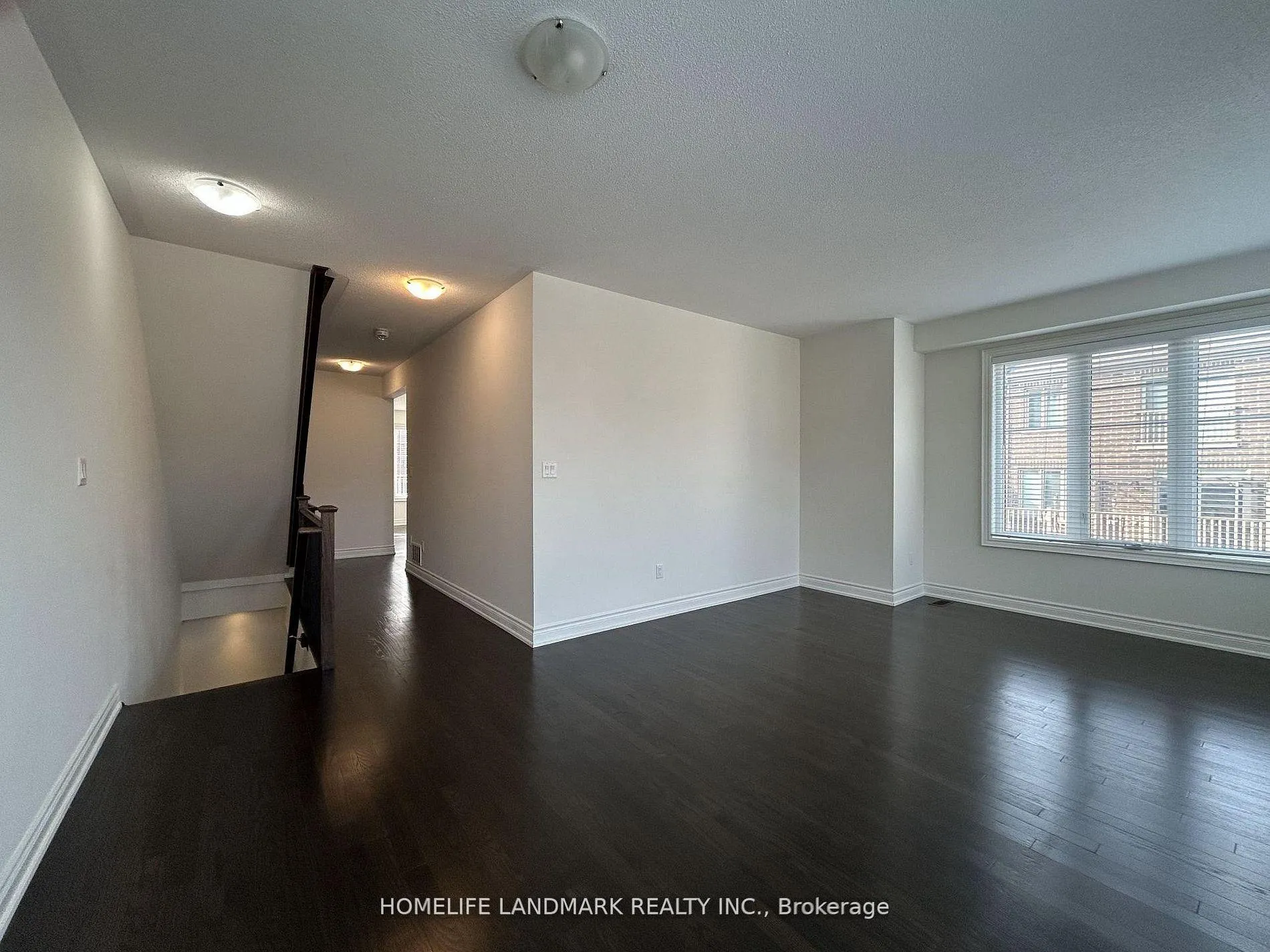 Photo 15 of 3 Temple Manor Road, Brampton, Bram West — HOMEH