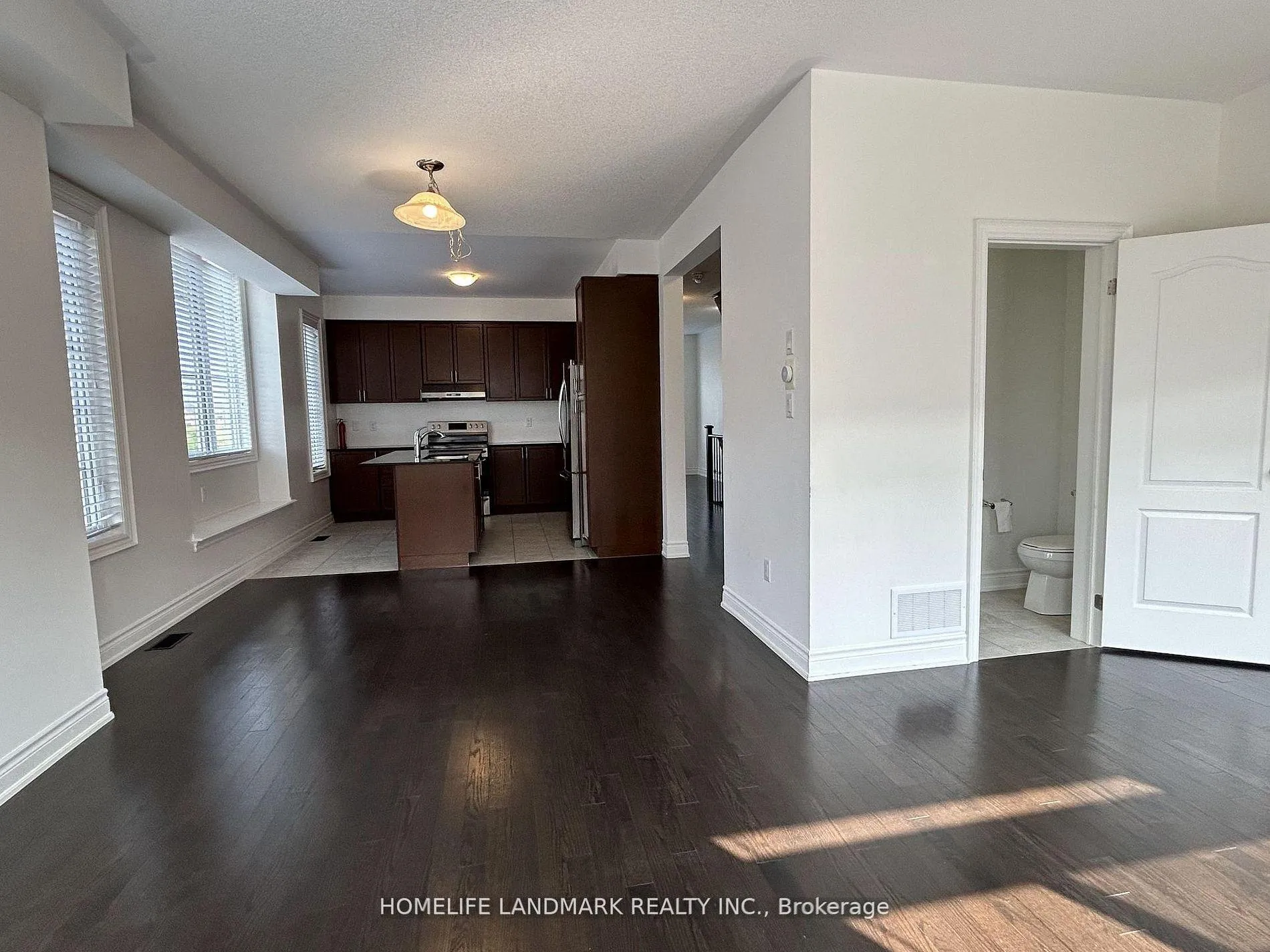 Photo 19 of 3 Temple Manor Road, Brampton, Bram West — HOMEH