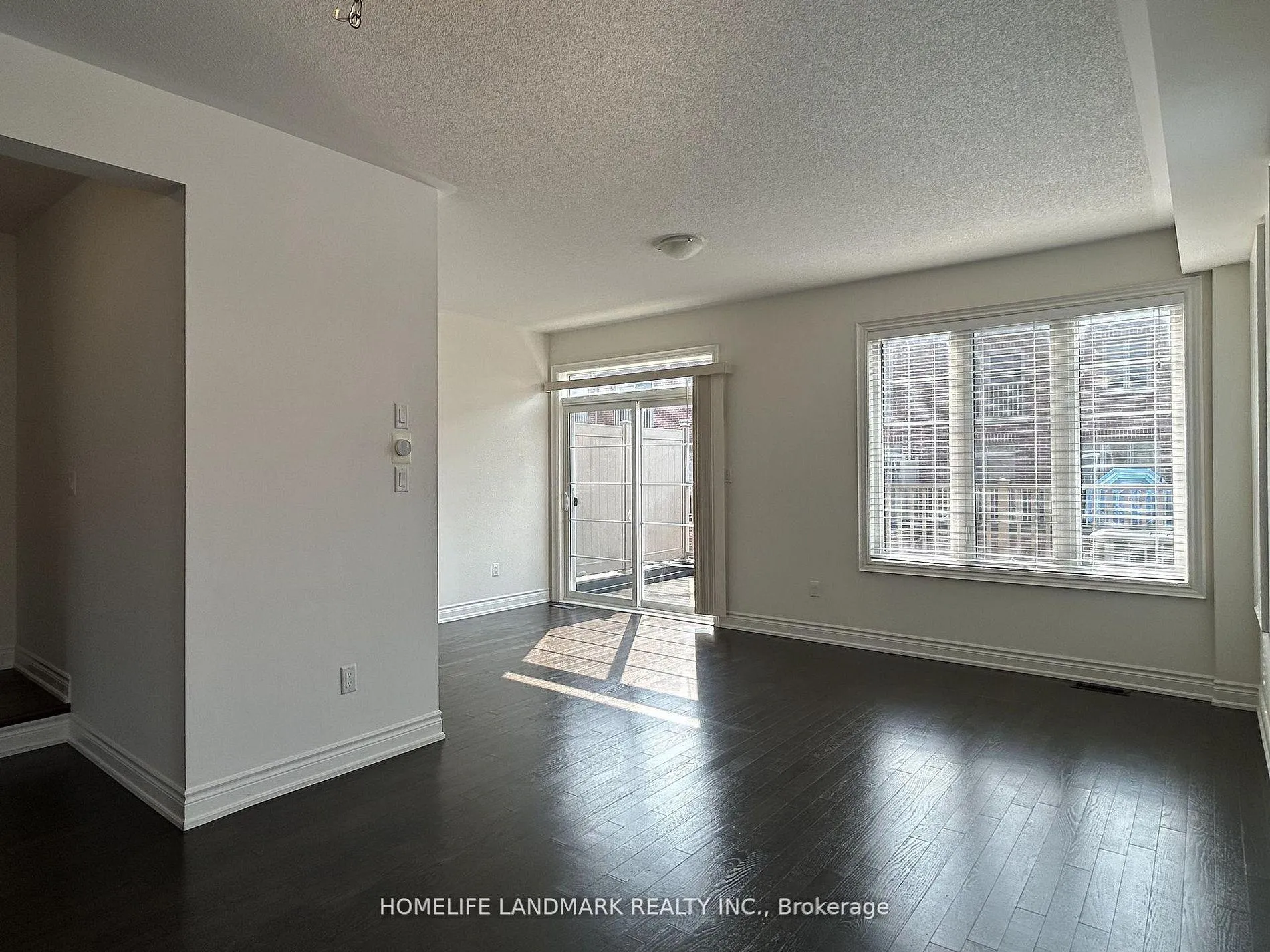 Photo 21 of 3 Temple Manor Road, Brampton, Bram West — HOMEH