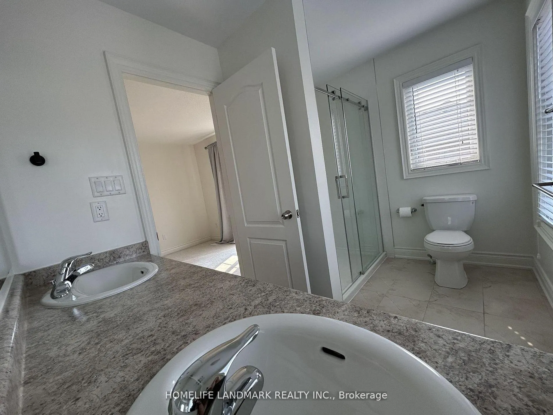 Photo 25 of 3 Temple Manor Road, Brampton, Bram West — HOMEH