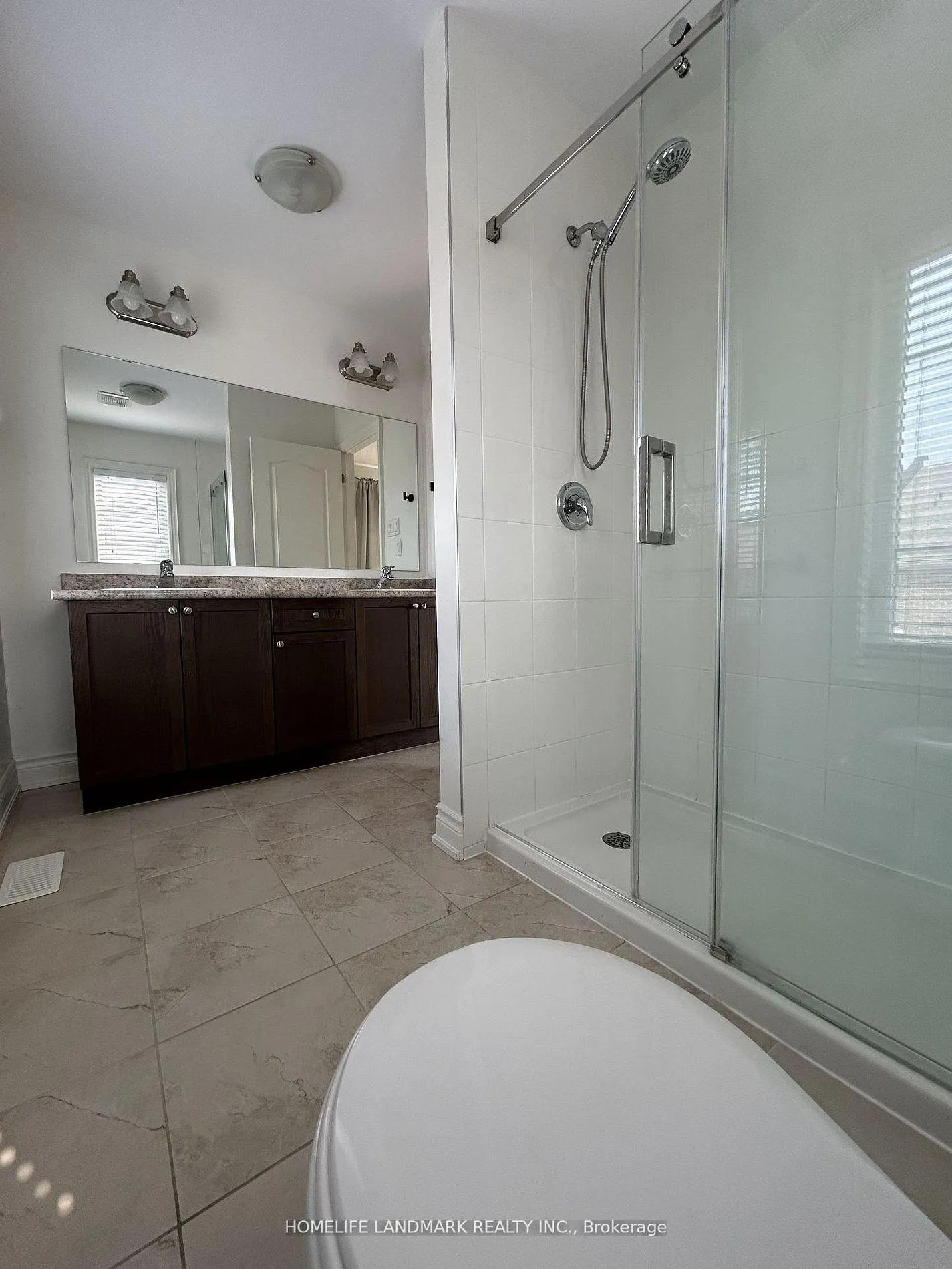 Photo 26 of 3 Temple Manor Road, Brampton, Bram West — HOMEH