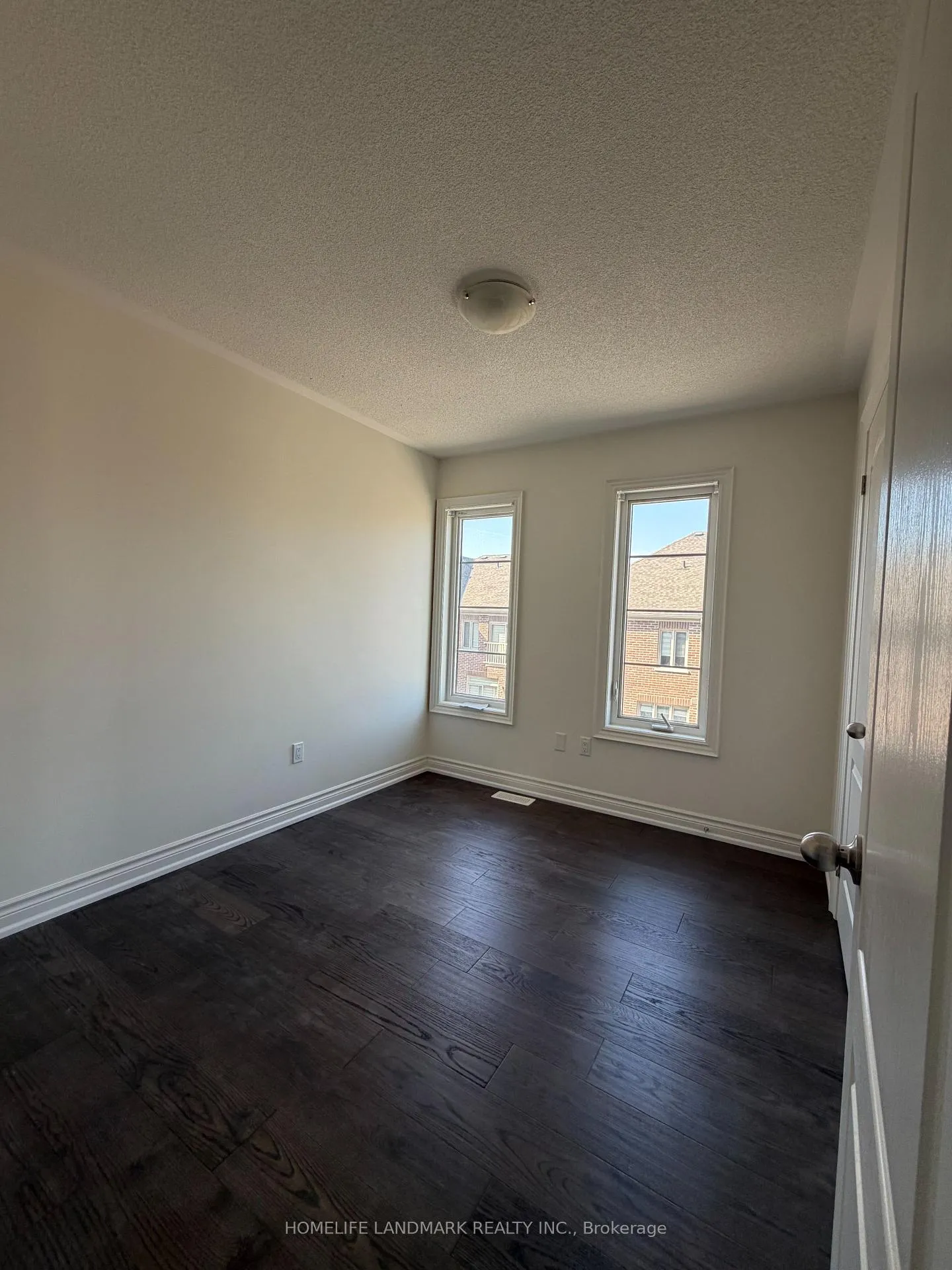Photo 30 of 3 Temple Manor Road, Brampton, Bram West — HOMEH