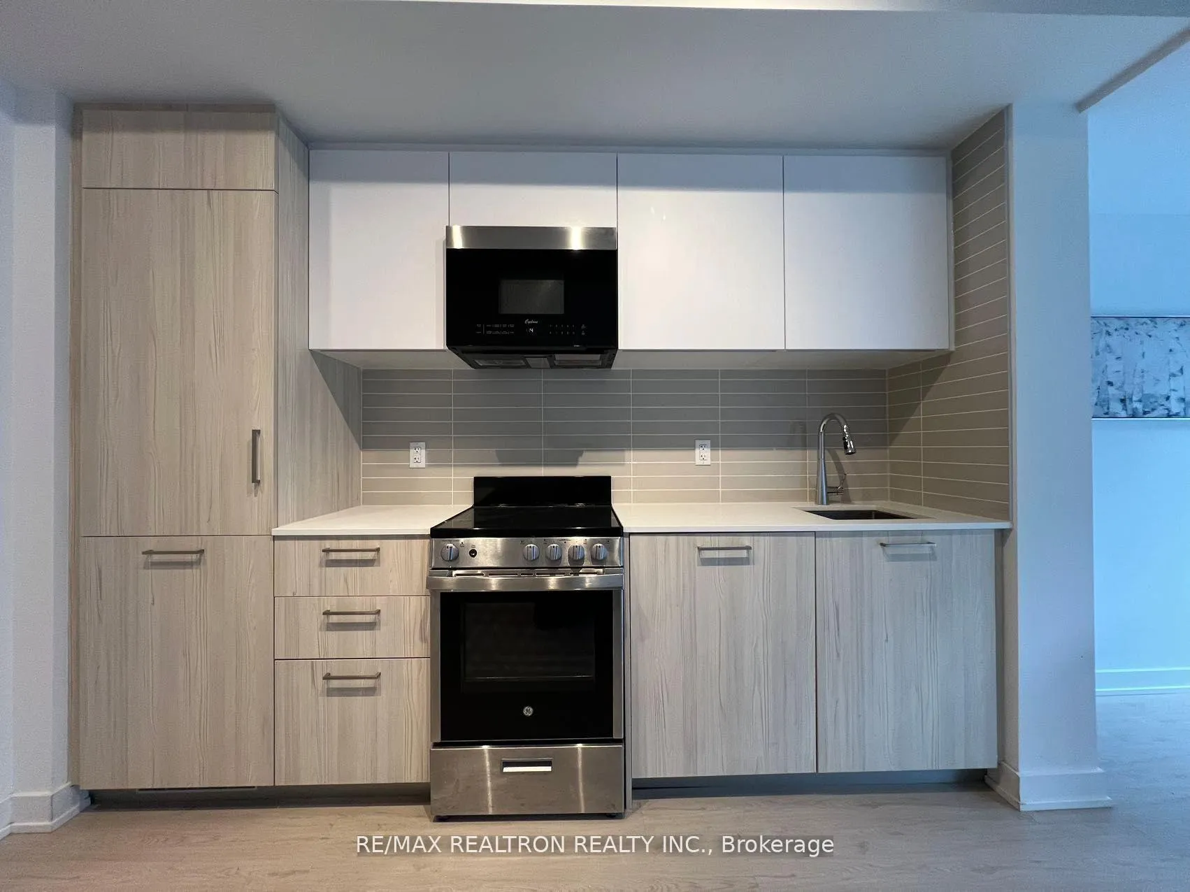 Photo 4 of Unit 1903, 65 Mutual Street, Toronto, Church-Yonge Corridor — HOMEH