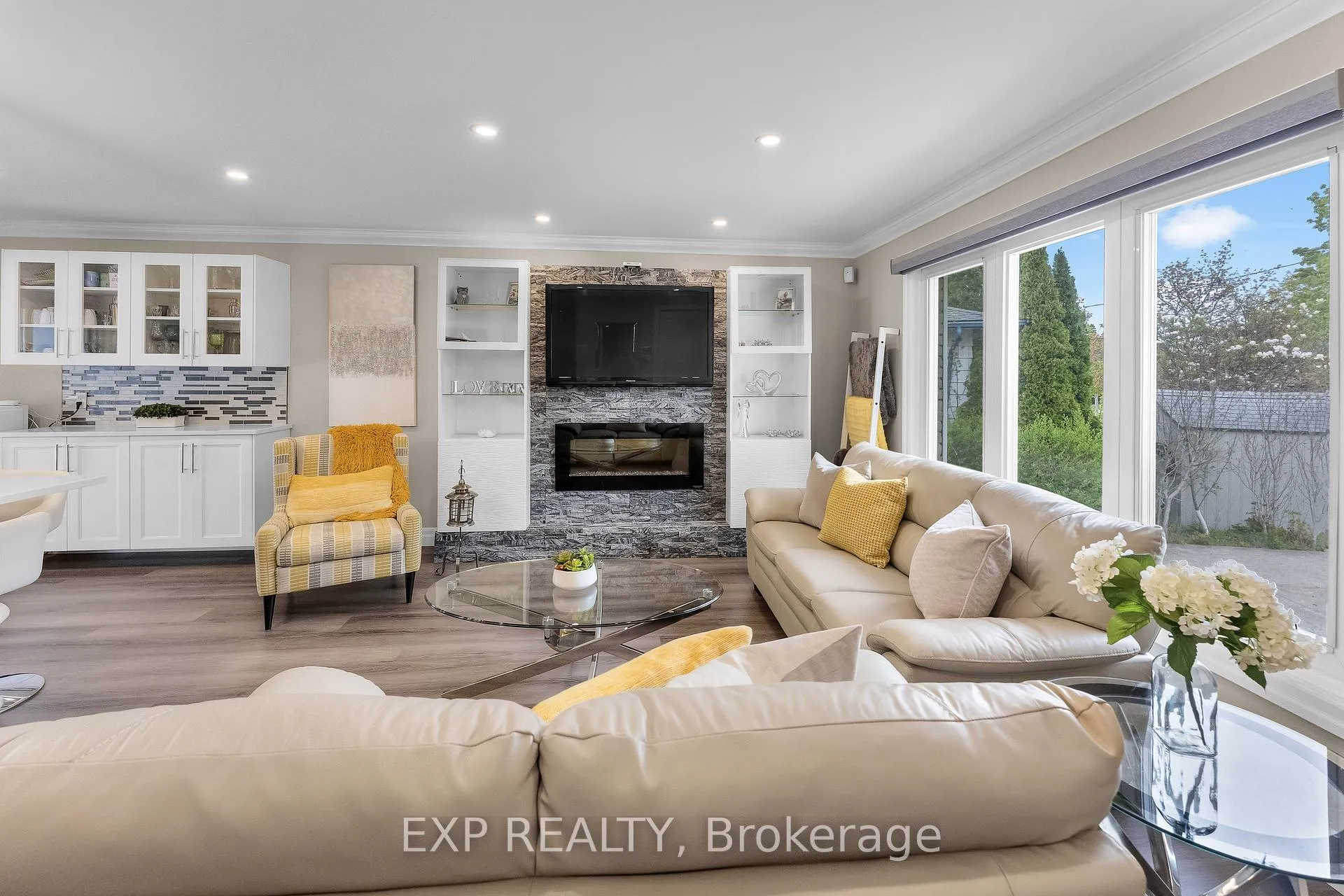 Photo 25 of 64 Carriage Road, St. Catharines, Secord Woods — HOMEH