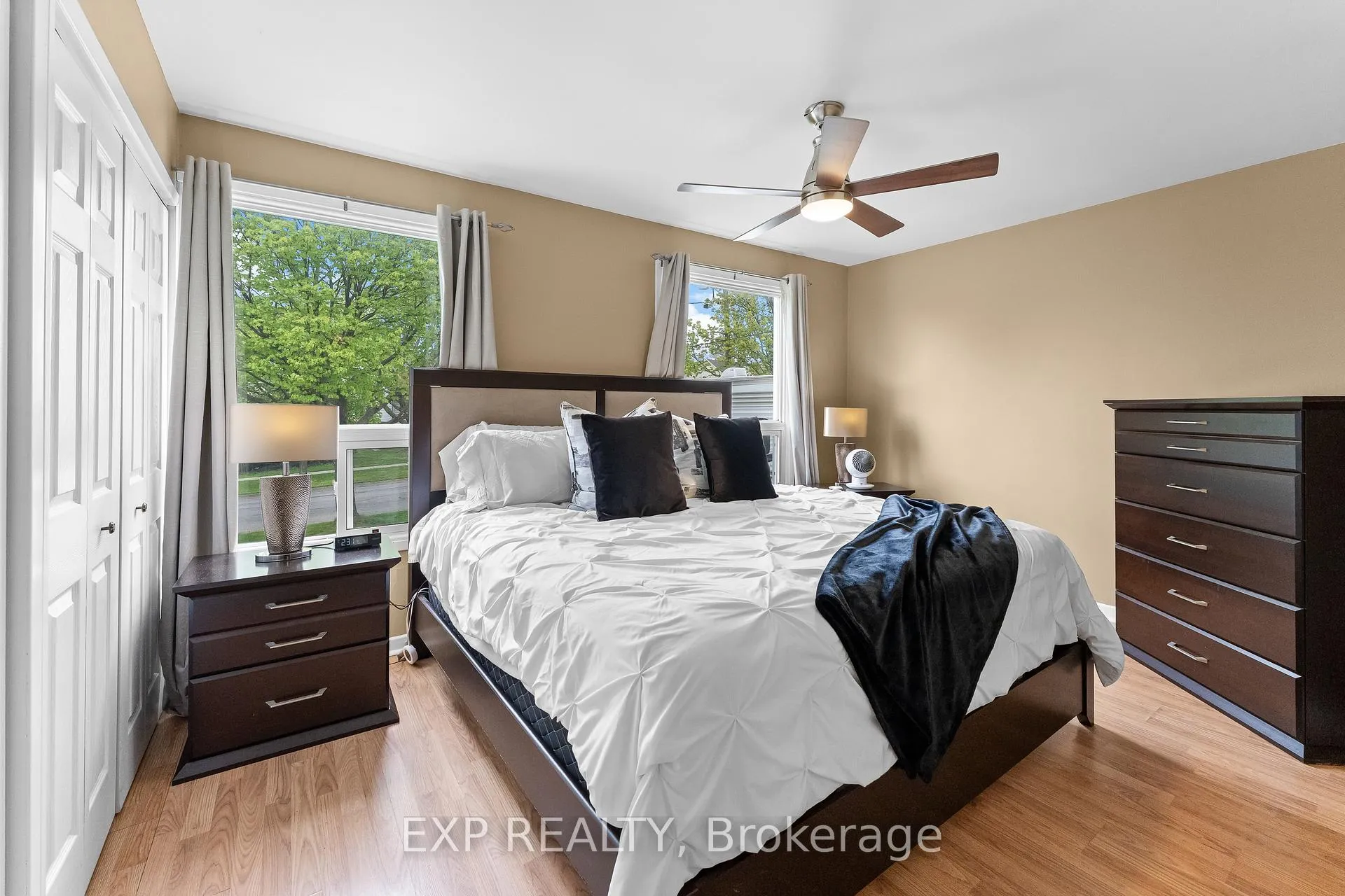 Photo 42 of 64 Carriage Road, St. Catharines, Secord Woods — HOMEH