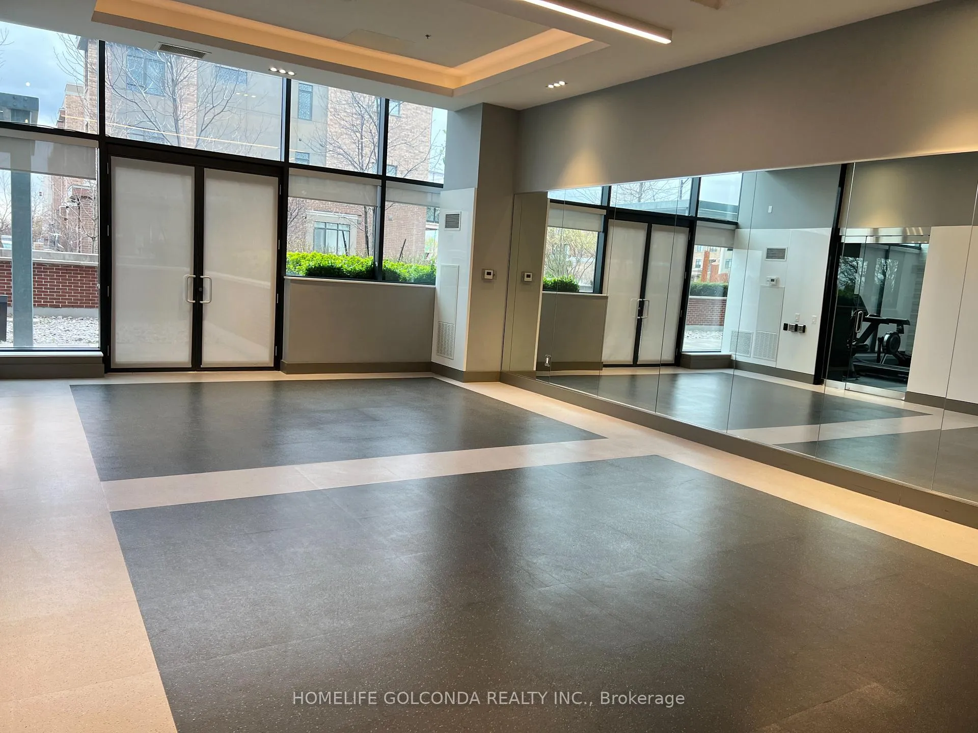 Photo 28 of Unit 818, 99 Eagle Rock Way, Vaughan, Maple — HOMEH