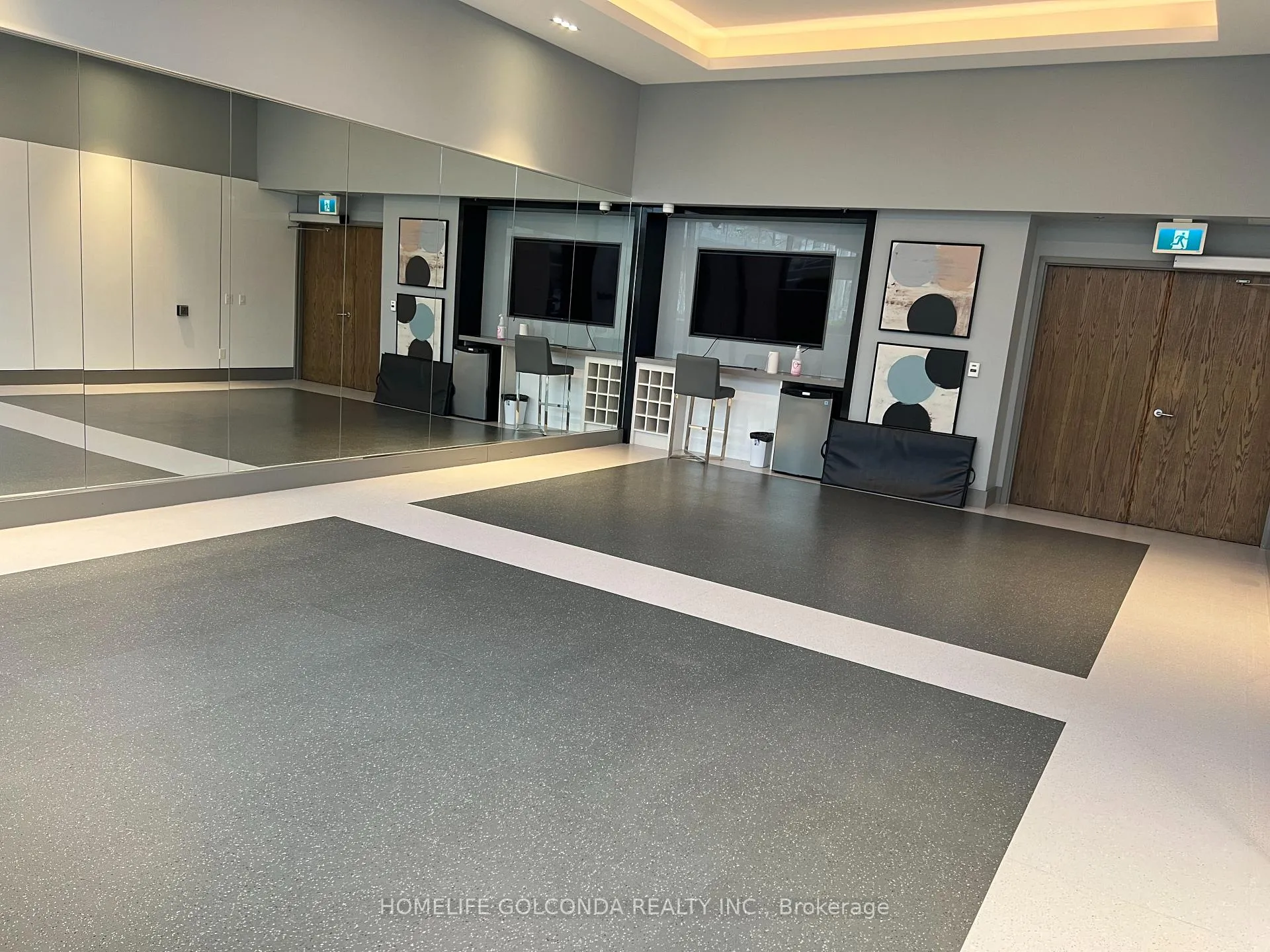 Photo 29 of Unit 818, 99 Eagle Rock Way, Vaughan, Maple — HOMEH