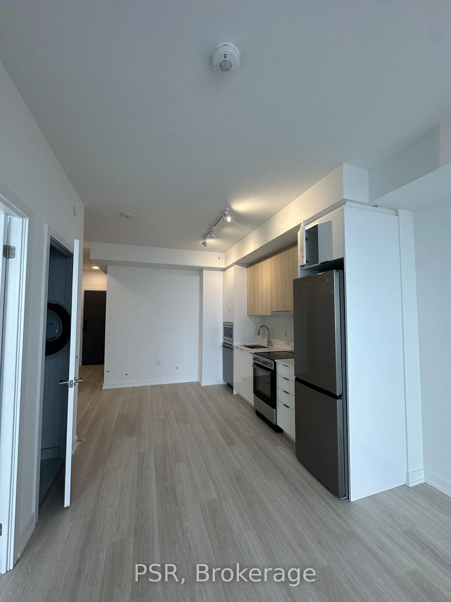 Photo 1 of Unit B-2012, 9751 Markham Road, Markham, Greensborough — HOMEH