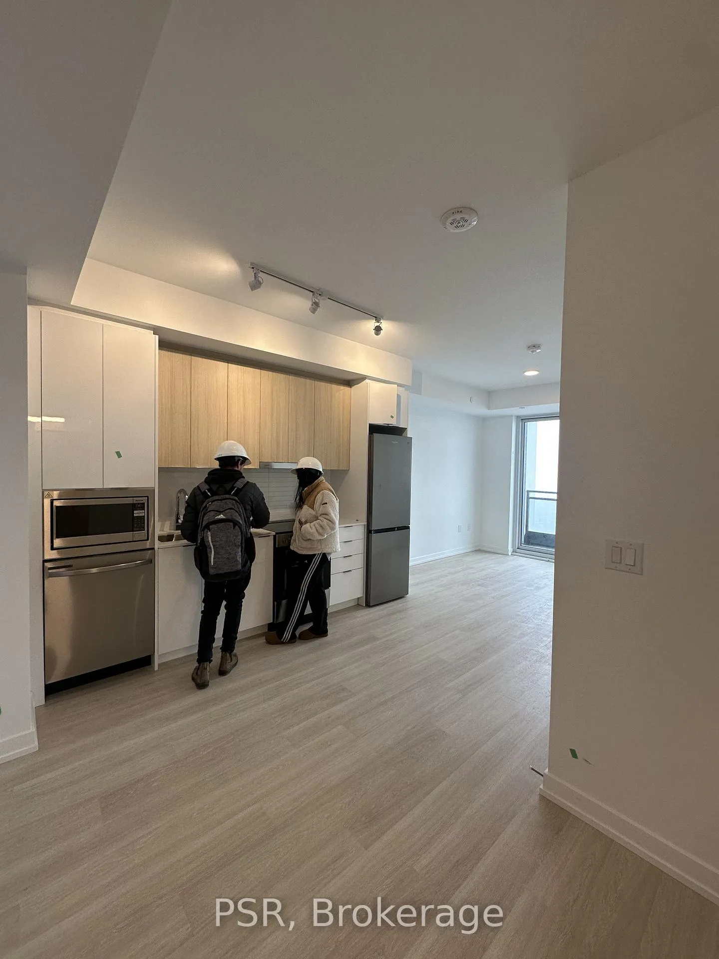 Photo 3 of Unit B-2012, 9751 Markham Road, Markham, Greensborough — HOMEH