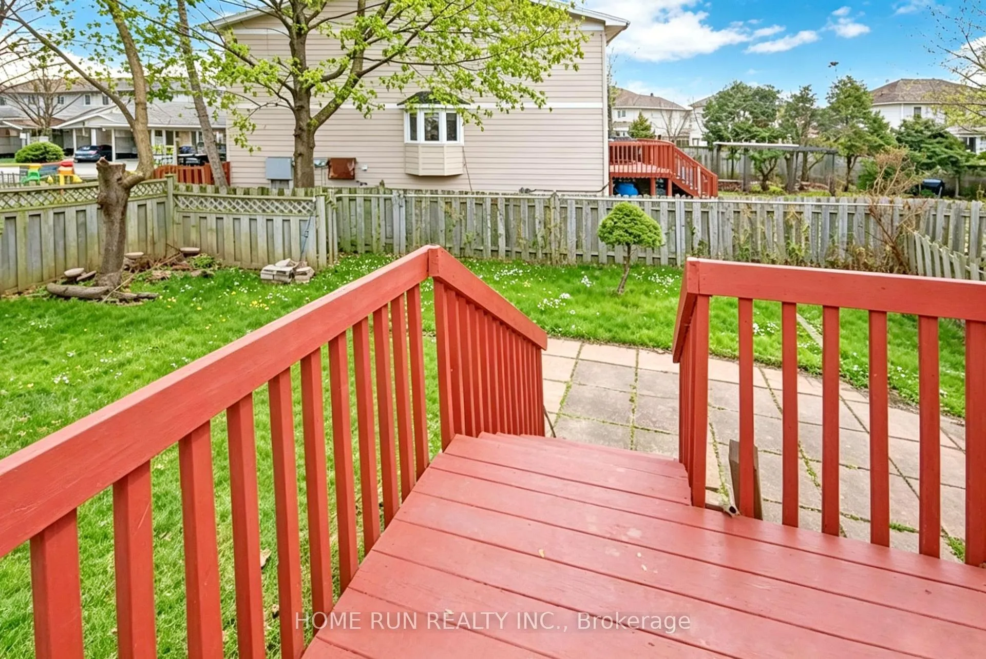 Photo 17 of 30 Sturbridge Private, Ottawa, Hunt Club Park/Greenboro — HOMEH
