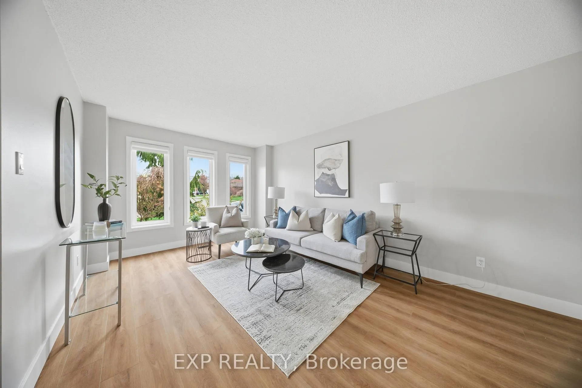 Photo 9 of 85 Professor's Lake Parkway, Brampton, Northgate — HOMEH