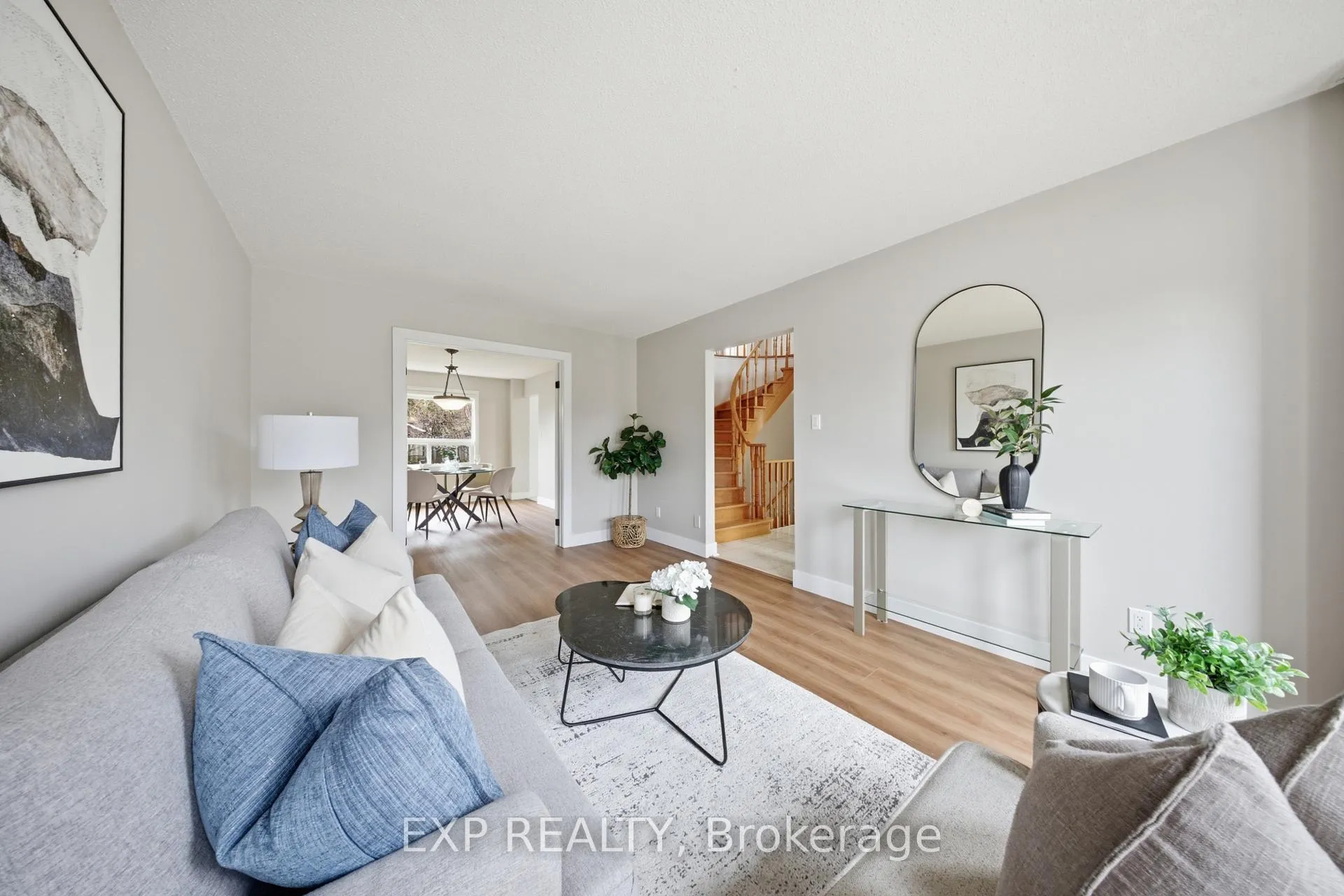 Photo 11 of 85 Professor's Lake Parkway, Brampton, Northgate — HOMEH