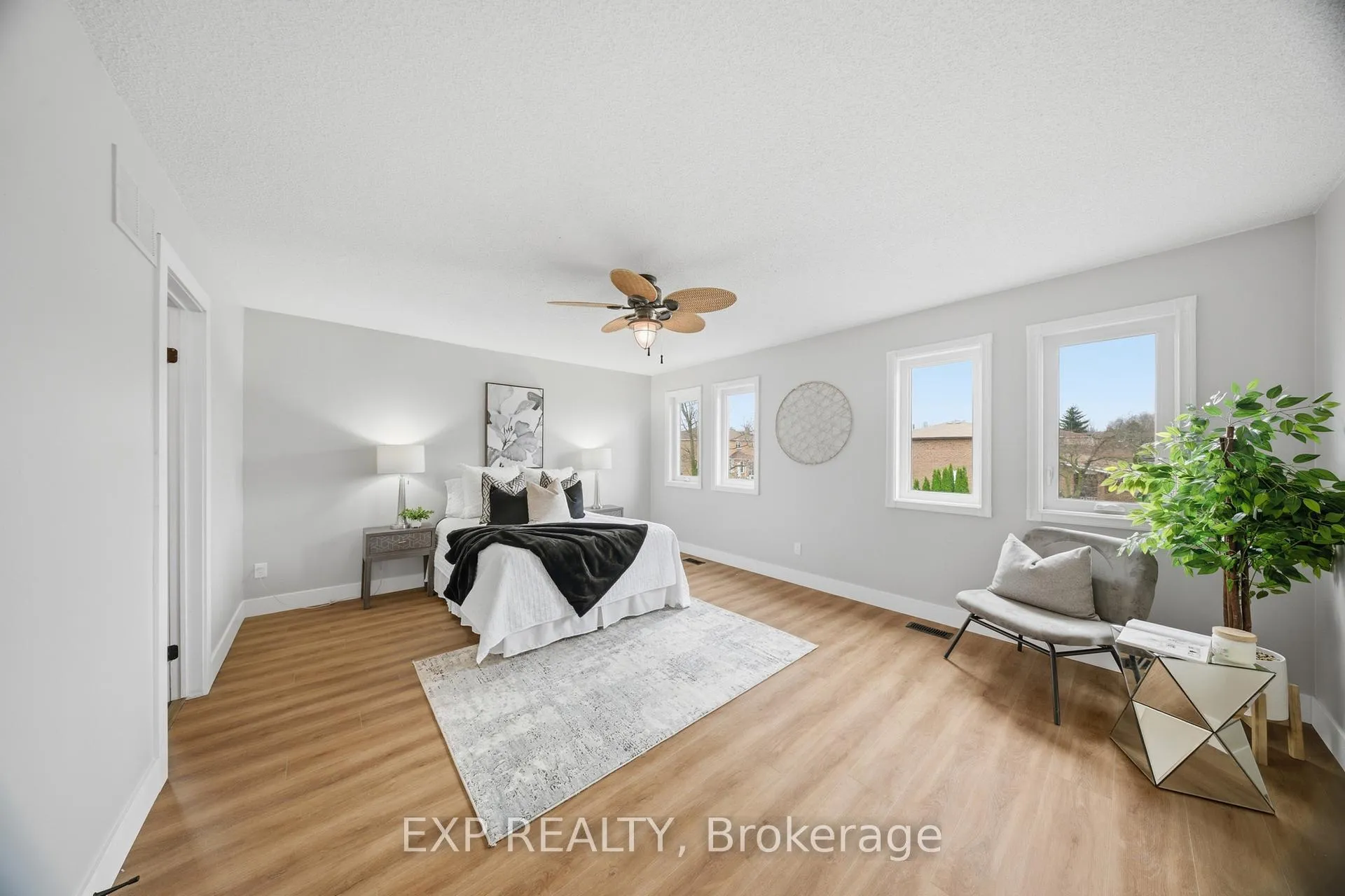 Photo 27 of 85 Professor's Lake Parkway, Brampton, Northgate — HOMEH