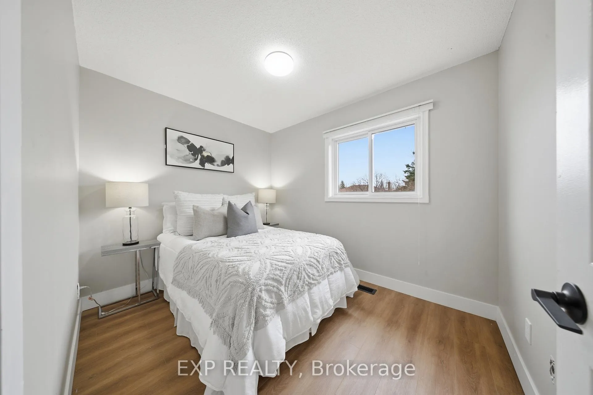 Photo 35 of 85 Professor's Lake Parkway, Brampton, Northgate — HOMEH