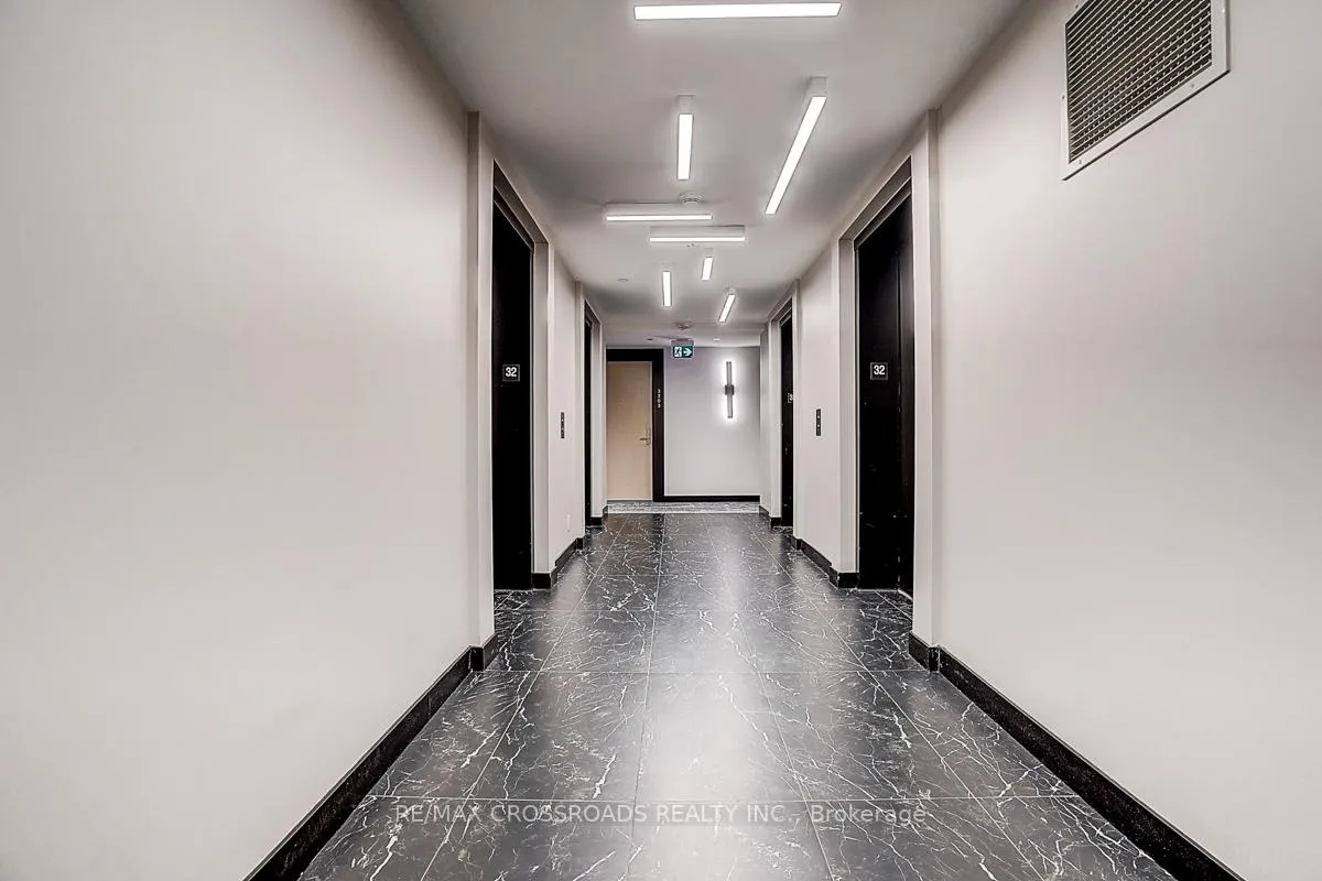Photo 5 of Unit 3205, 395 Bloor Street E, Toronto, North St. James Town — HOMEH