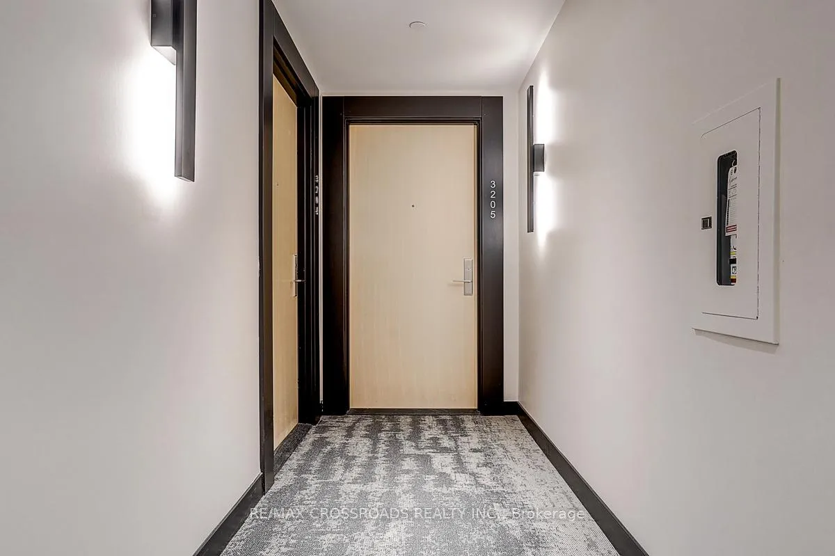 Photo 6 of Unit 3205, 395 Bloor Street E, Toronto, North St. James Town — HOMEH