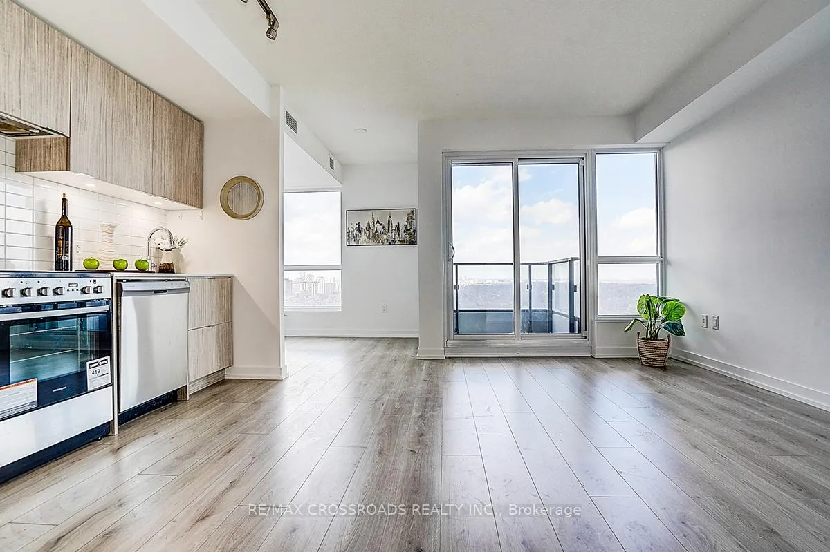 Photo 9 of Unit 3205, 395 Bloor Street E, Toronto, North St. James Town — HOMEH