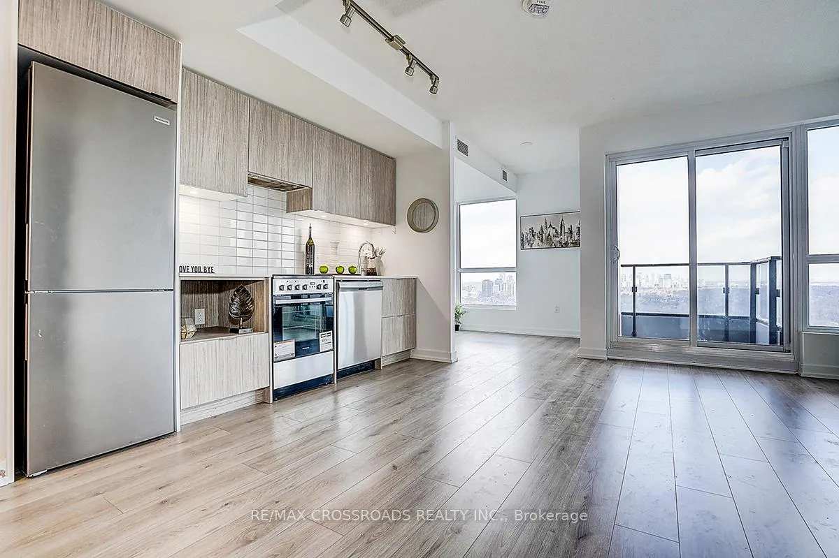 Photo 10 of Unit 3205, 395 Bloor Street E, Toronto, North St. James Town — HOMEH