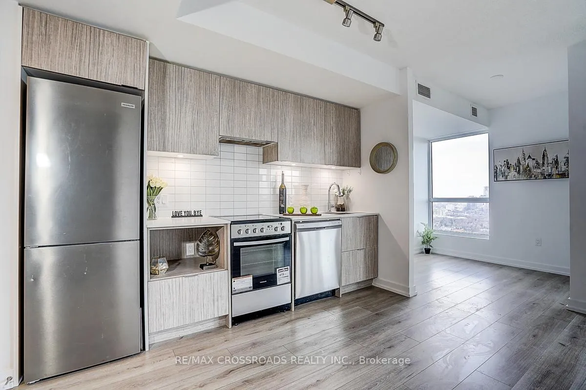 Photo 11 of Unit 3205, 395 Bloor Street E, Toronto, North St. James Town — HOMEH