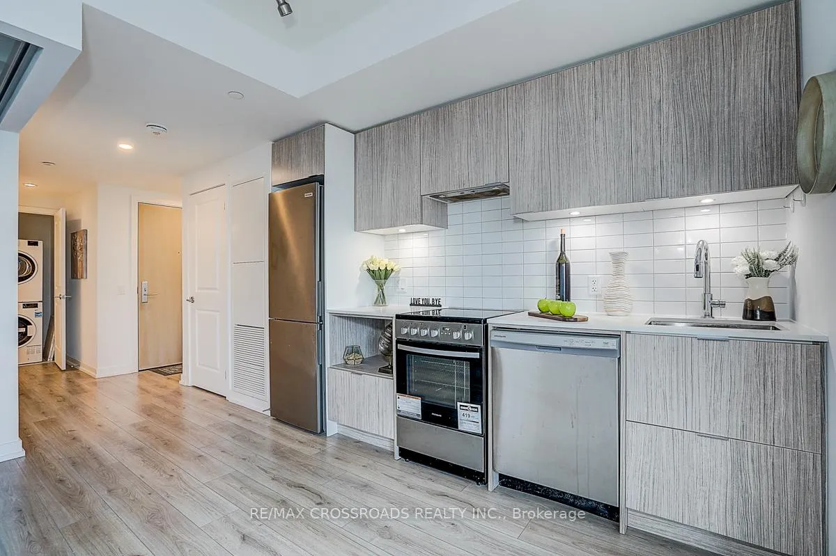 Photo 13 of Unit 3205, 395 Bloor Street E, Toronto, North St. James Town — HOMEH