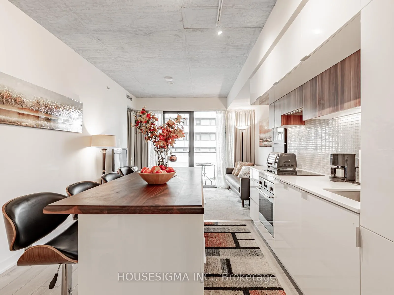 Photo 6 of Unit 1201, 185 Roehampton Avenue, Toronto, Mount Pleasant West — HOMEH