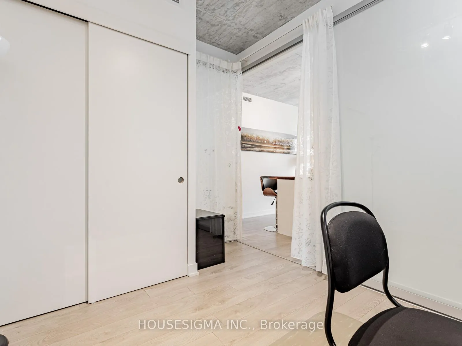 Photo 13 of Unit 1201, 185 Roehampton Avenue, Toronto, Mount Pleasant West — HOMEH