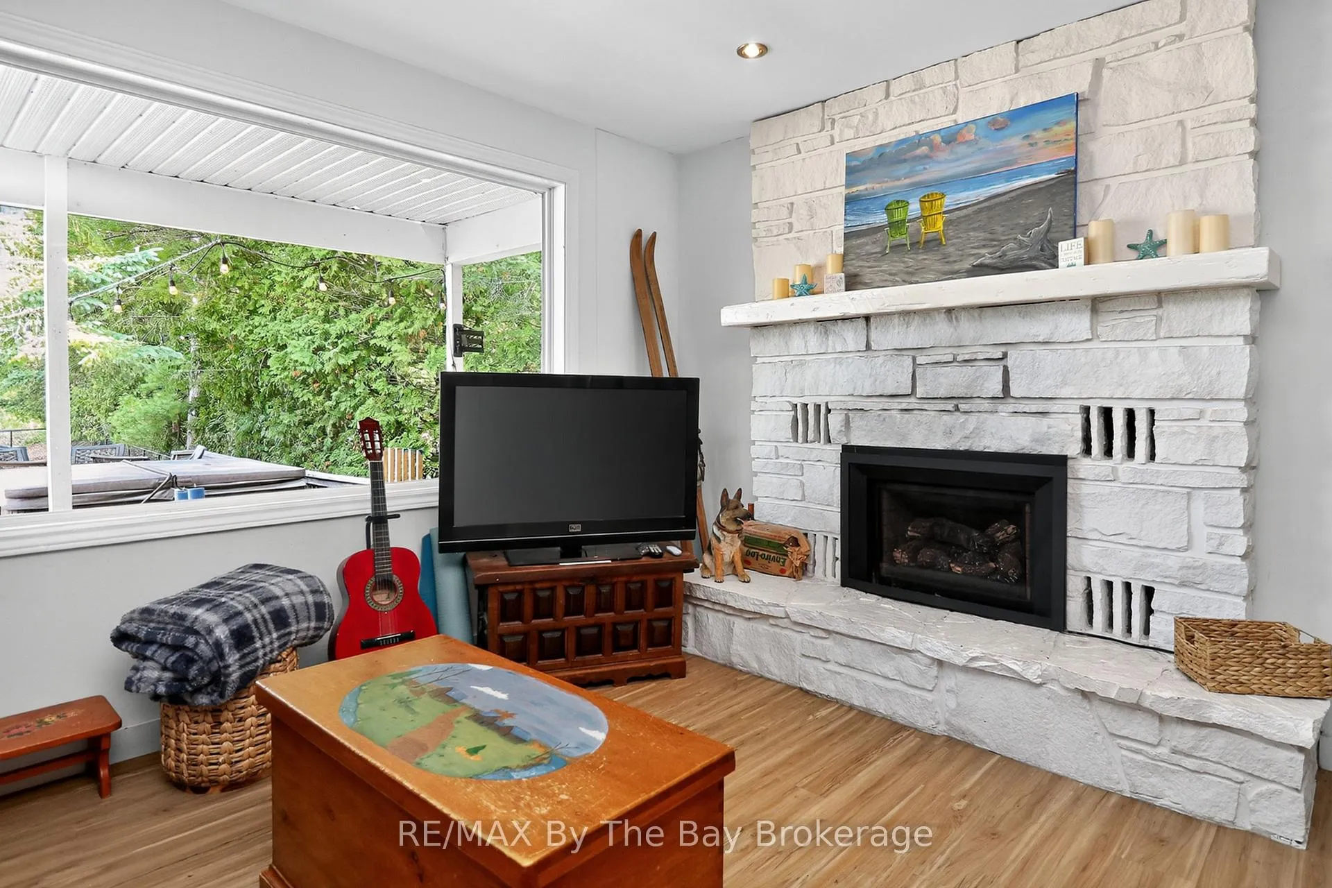 Photo 18 of 342 Coastline Drive, Wasaga Beach — HOMEH
