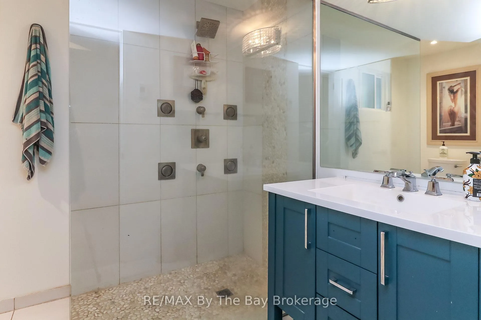 Photo 31 of 342 Coastline Drive, Wasaga Beach — HOMEH
